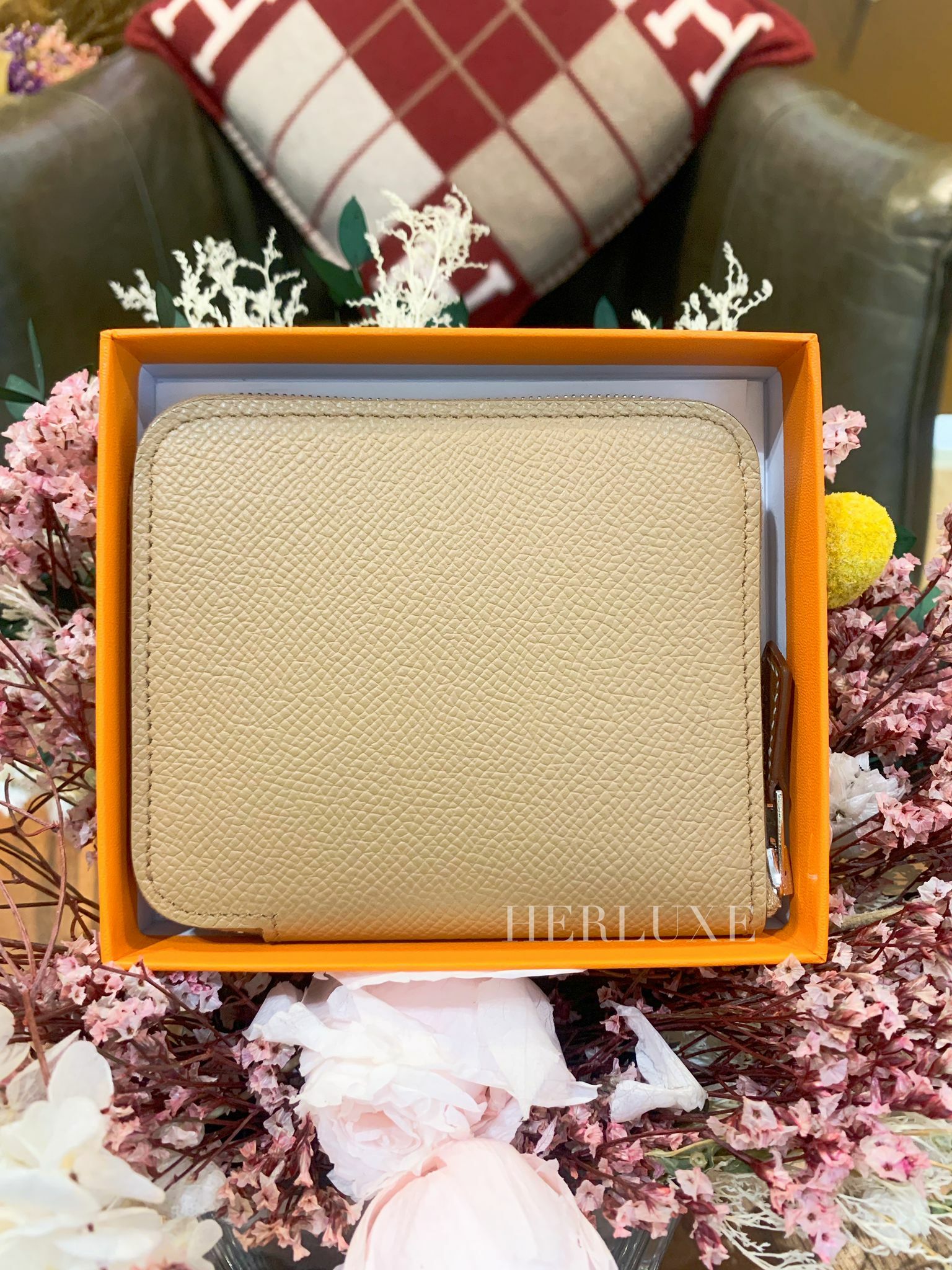 Silkin compact 0M chai  epsom