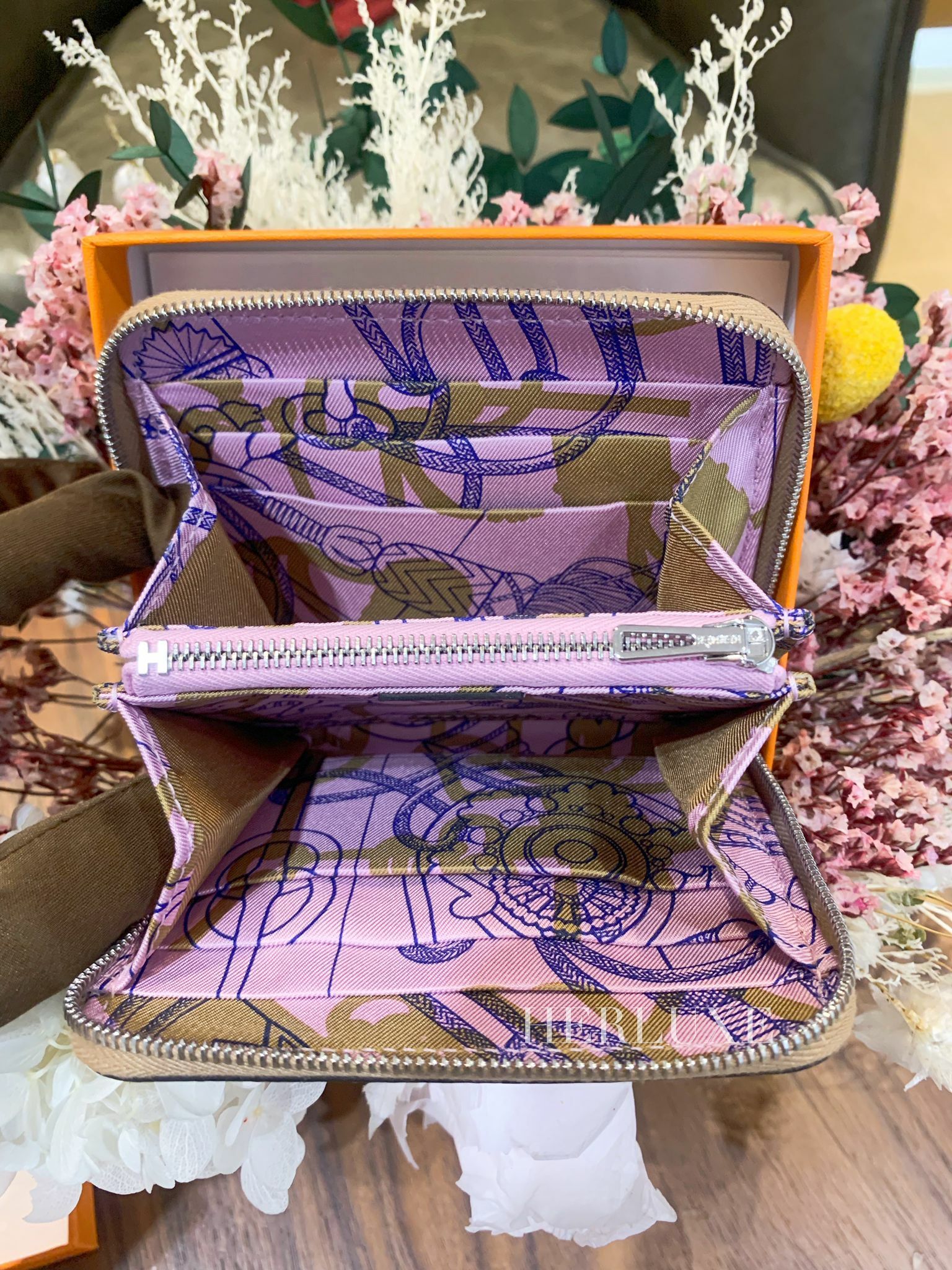 Silkin compact 0M chai  epsom