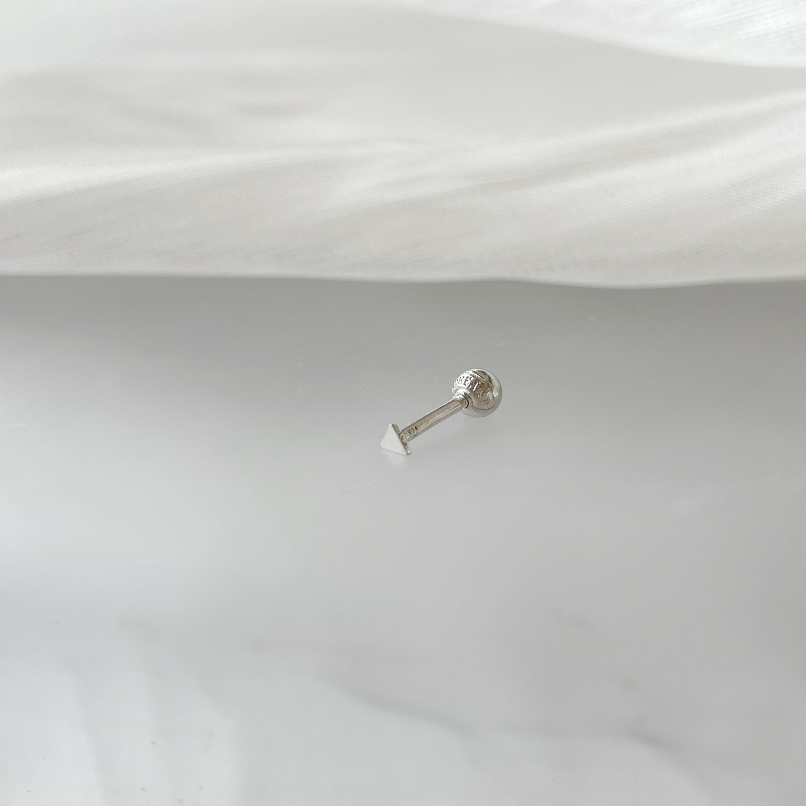 14K Tiny小三角轉珠耳環