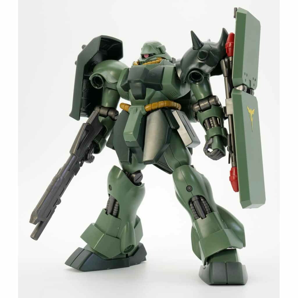 HGUC 1/144 居勒 德卡