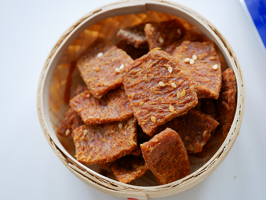 植物肉乾,植物肉,素食,素肉乾,弘陽食品,hoya蔬食超市,法式松露,Vegan jerky,Plant meat,hoyafoods,vegan,French,truffles,新年禮盒,禮盒推薦,送禮推薦,川味,韓式,泰式,素食零食,零食推薦