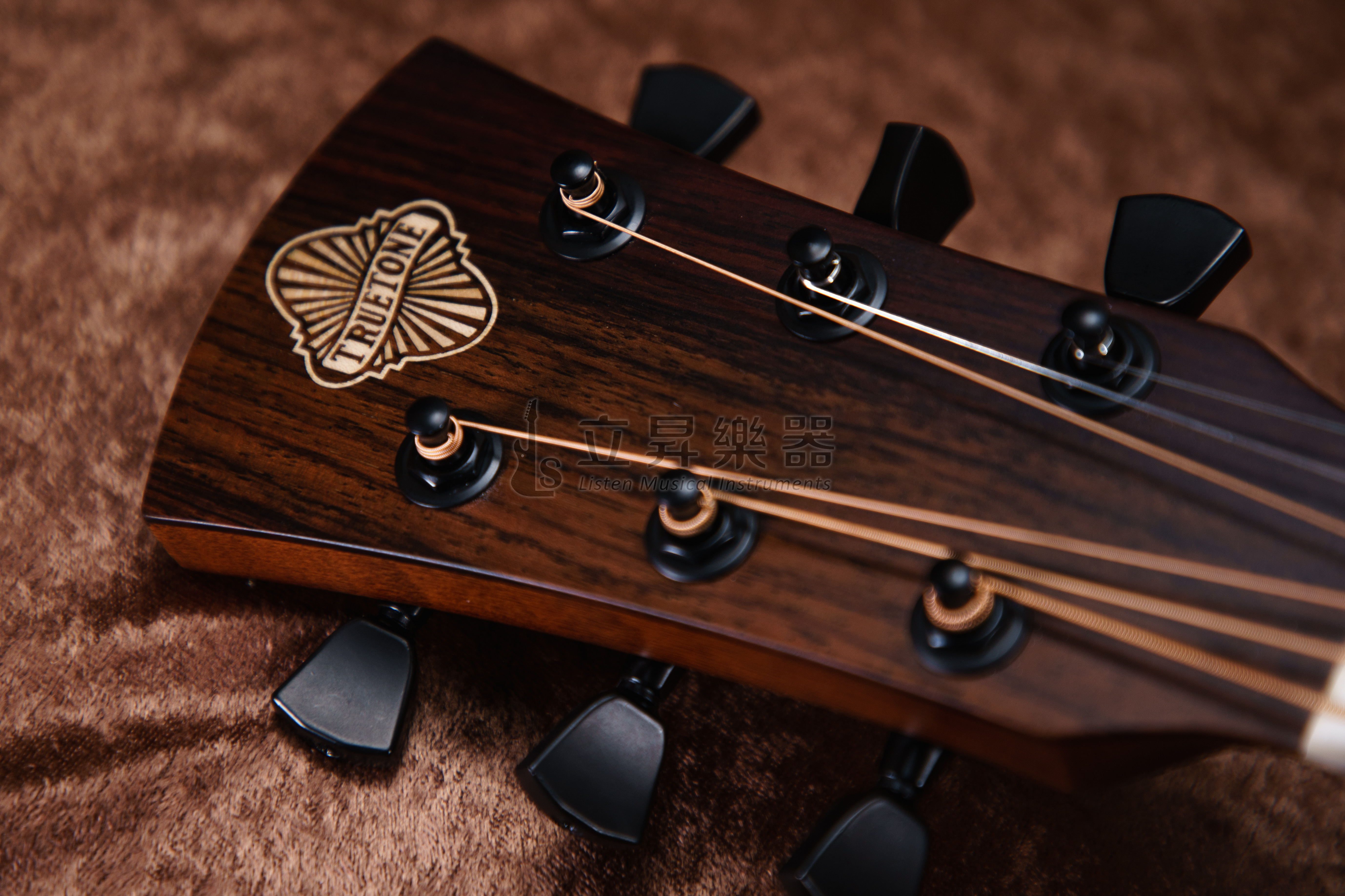 TRUETONE TRUETONE GM-1C 雲杉面單 桃花心側背 木吉他 第 6 張圖片｜三峽吉他 / Bass