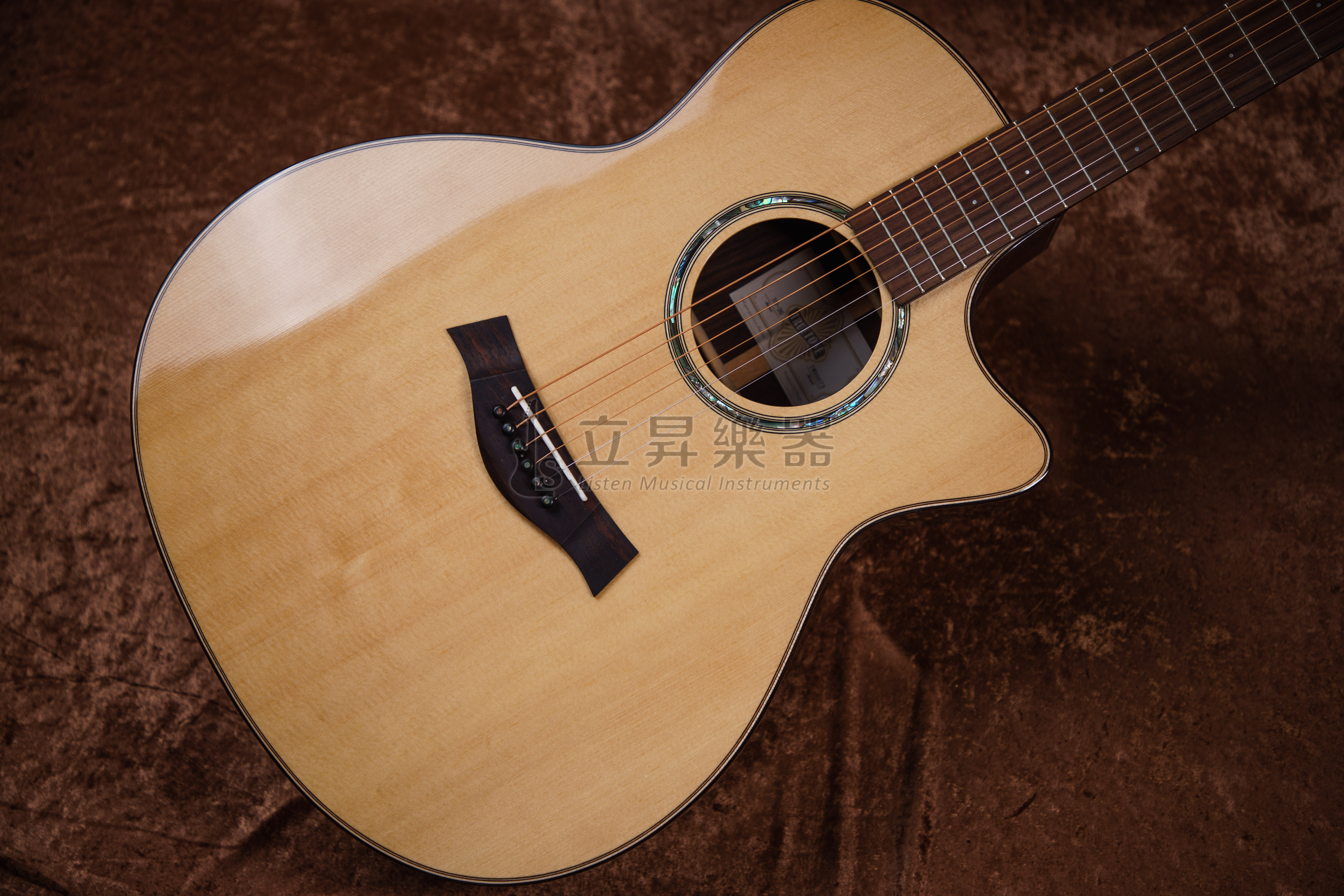 TRUETONE TR-3C AA級雲杉面單 玫瑰木側背 木吉他