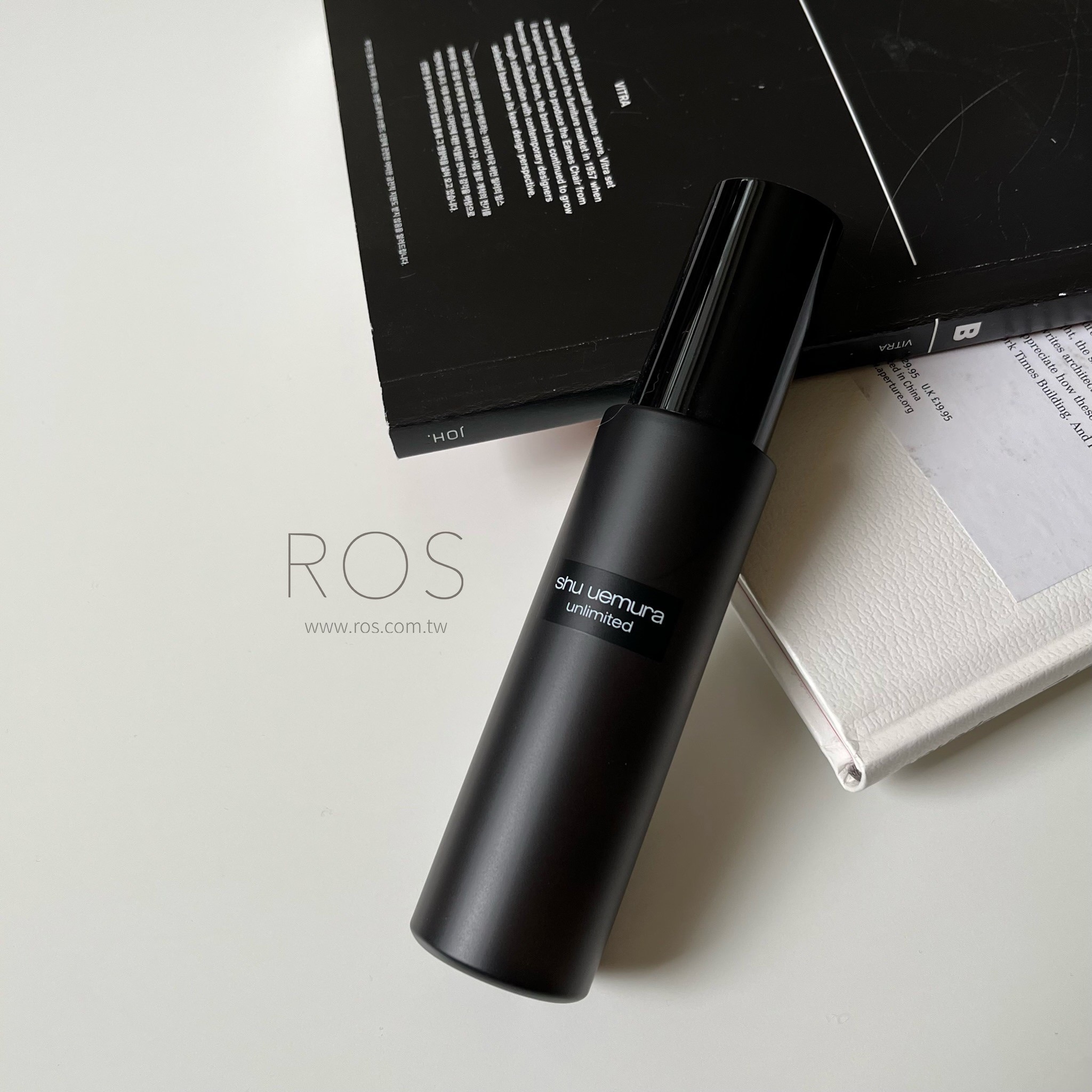 植村秀 無極限持久定妝噴霧