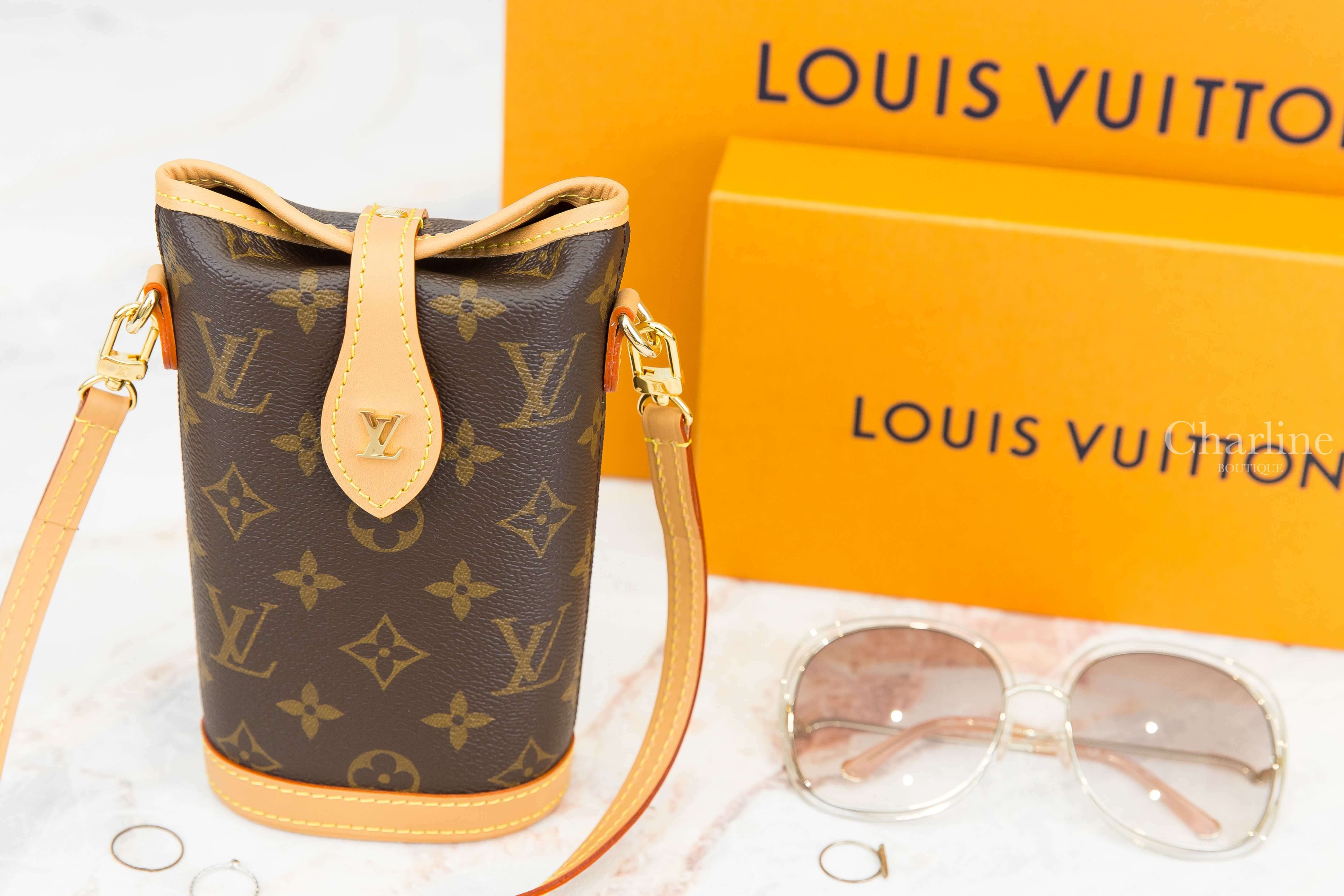 Louis Vuitton Fold Me Pouch 咖啡色老花帆布金色LV肩背包-Charline Boutique 精品代購