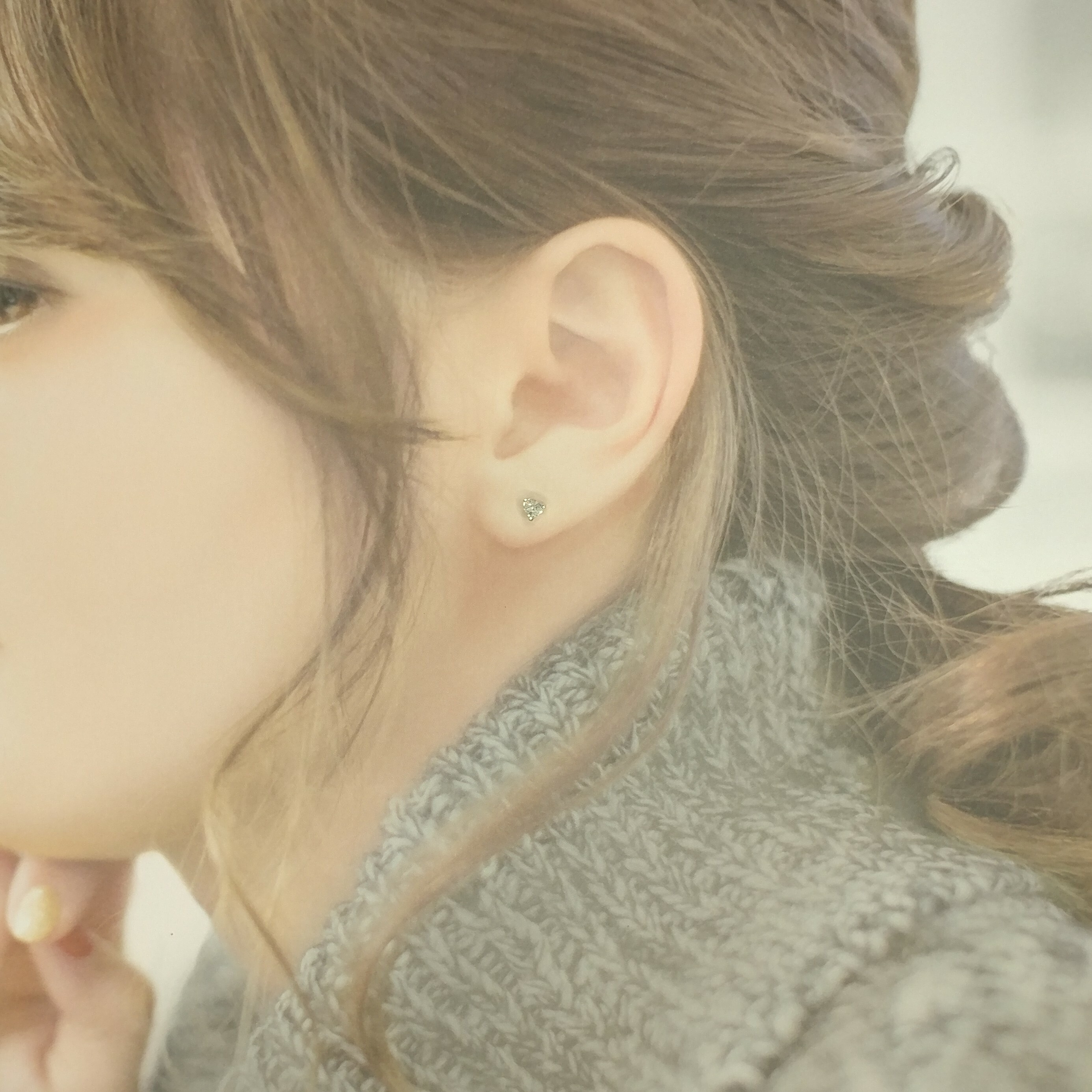 全新18K白金【主石23份鑽石】3爪耳環