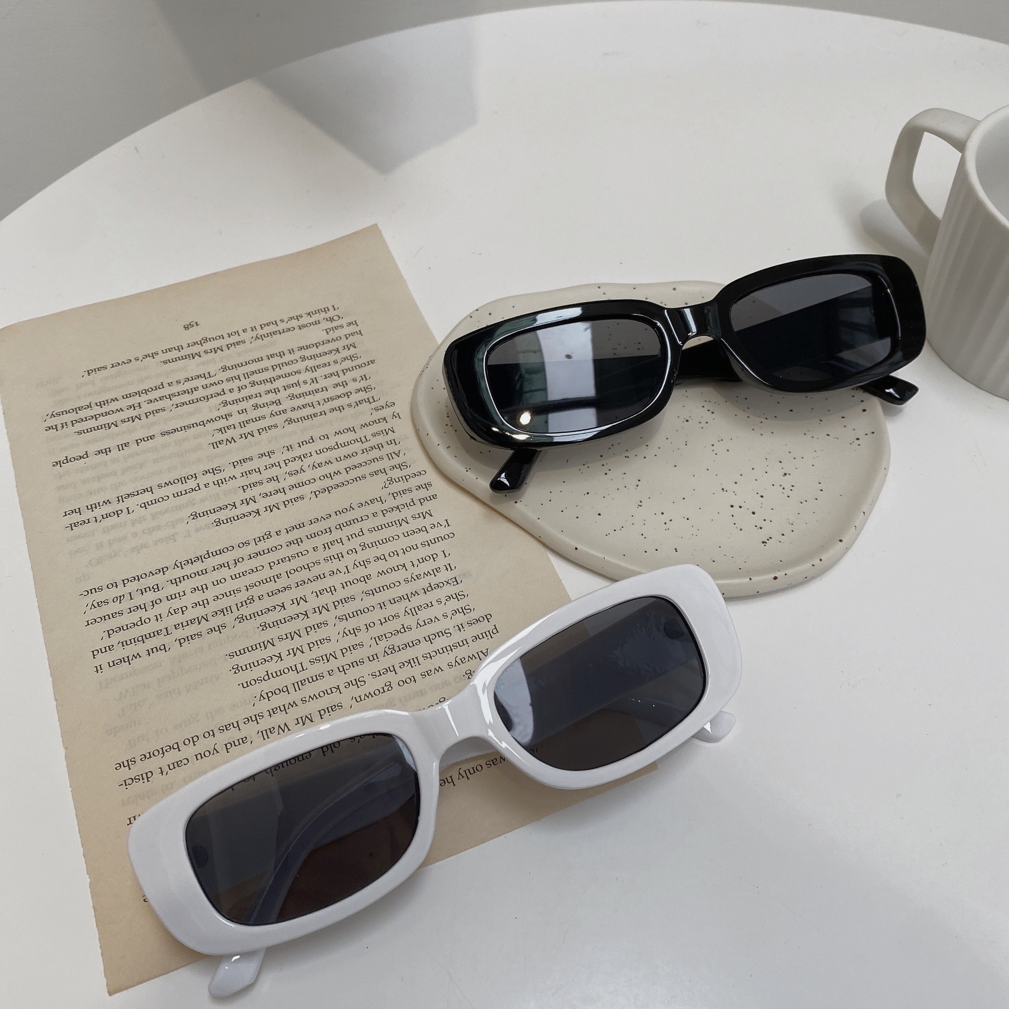 歐美個性膠框方圓墨鏡/二色