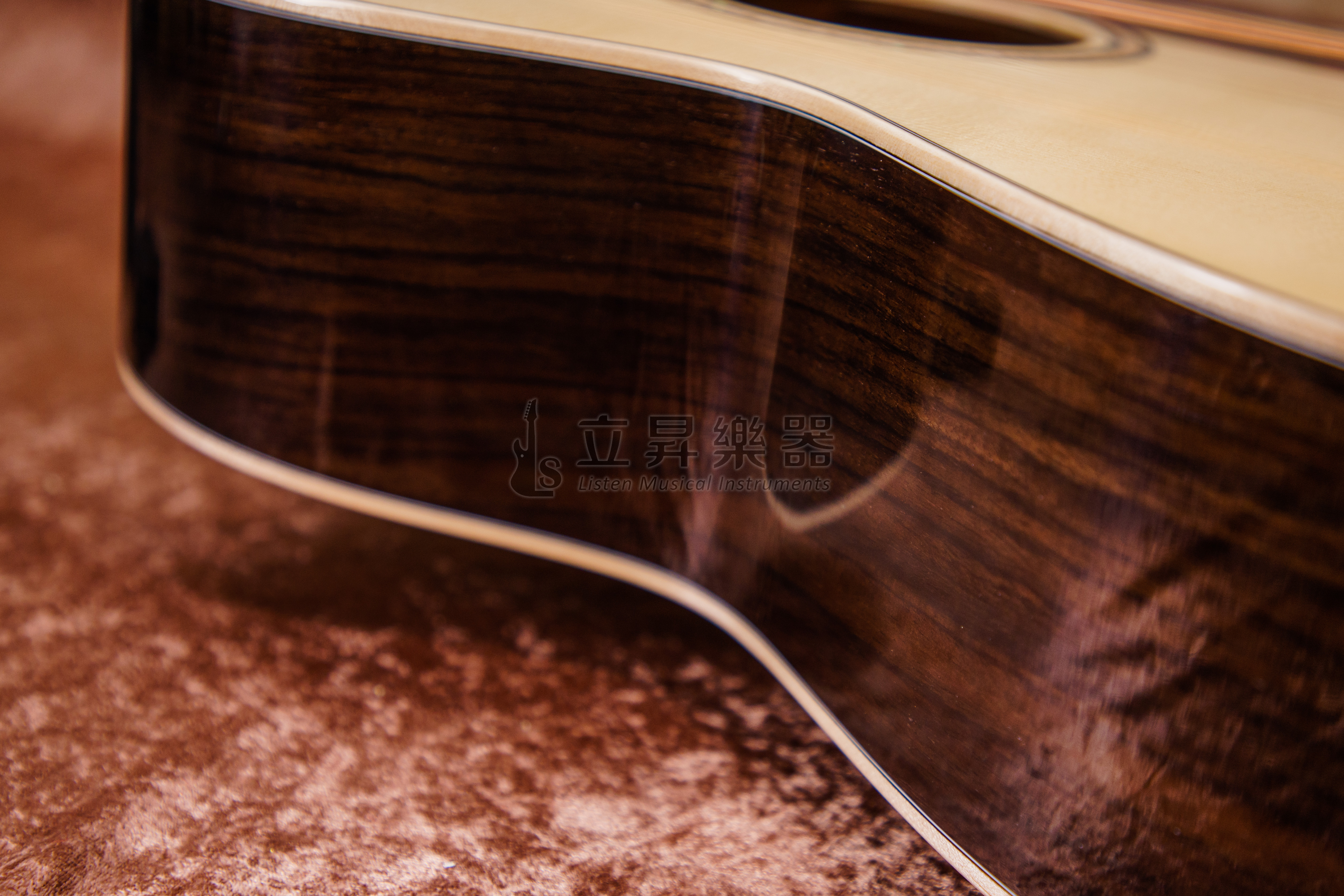 Nightwish N8 NW-N8GC 雲杉木 面單木吉他 附原廠厚袋 第 4 張圖片｜三峽吉他 / Bass