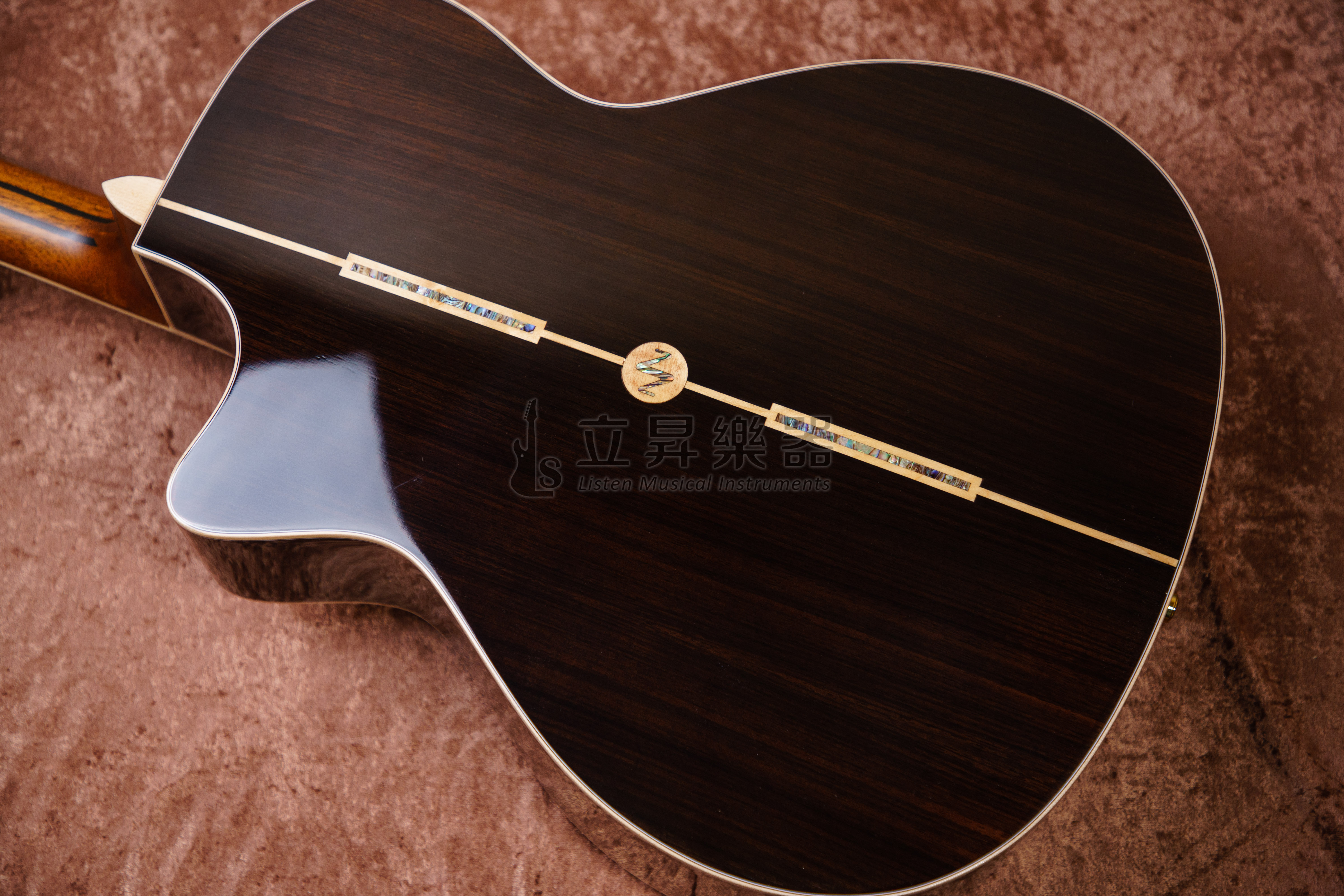 Nightwish N8 NW-N8GC 雲杉木 面單木吉他 附原廠厚袋 第 5 張圖片｜三峽吉他 / Bass