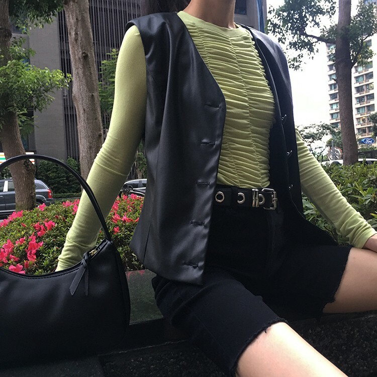 人造皮背心(-40%)