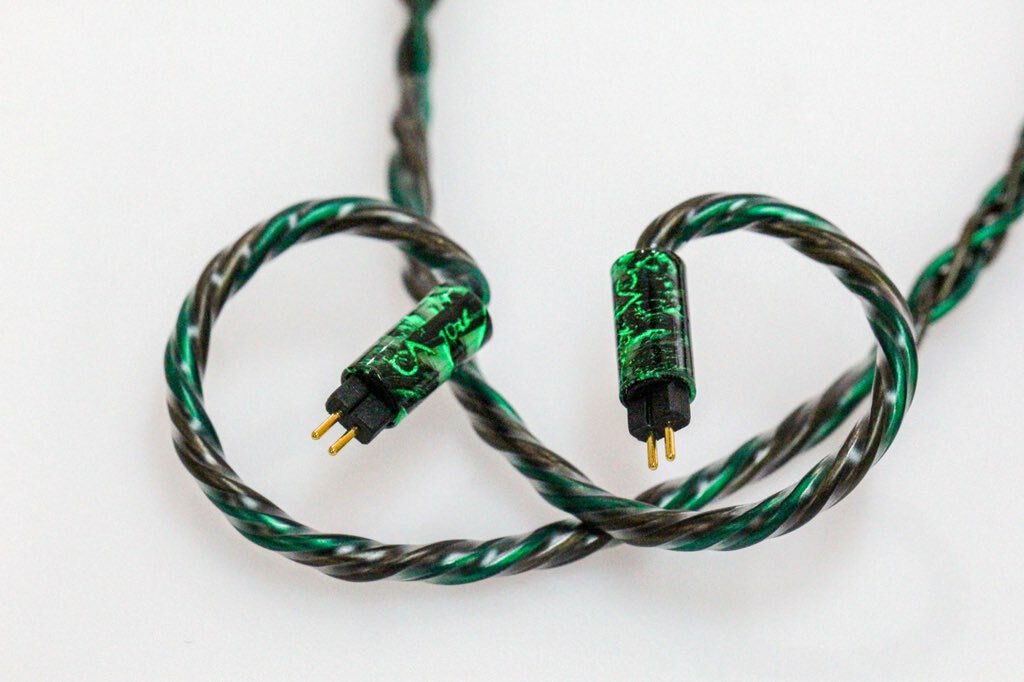 イヤホン Beat Audio Emerald MKII 8-Wire LC 2pin Beat Audio】Emerald MKIII 8-Wire｜導体の能力を生かし、様々な音色を