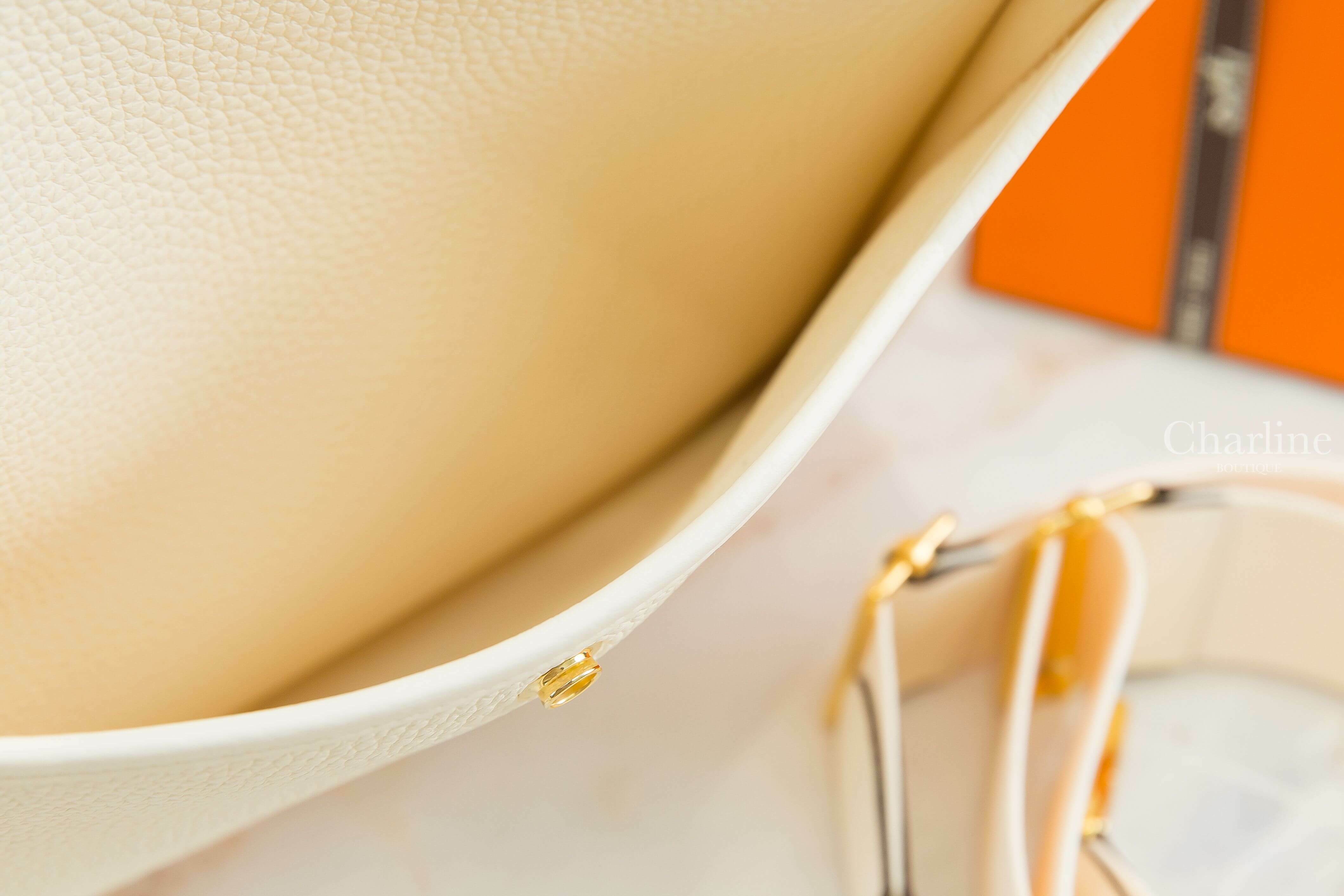 Hermès Evelyne 29cm I2 Nata Taurillon Clemence Z刻奶油白金釦白色背帶簍空洞洞肩背包-Charline Boutique 精品代購