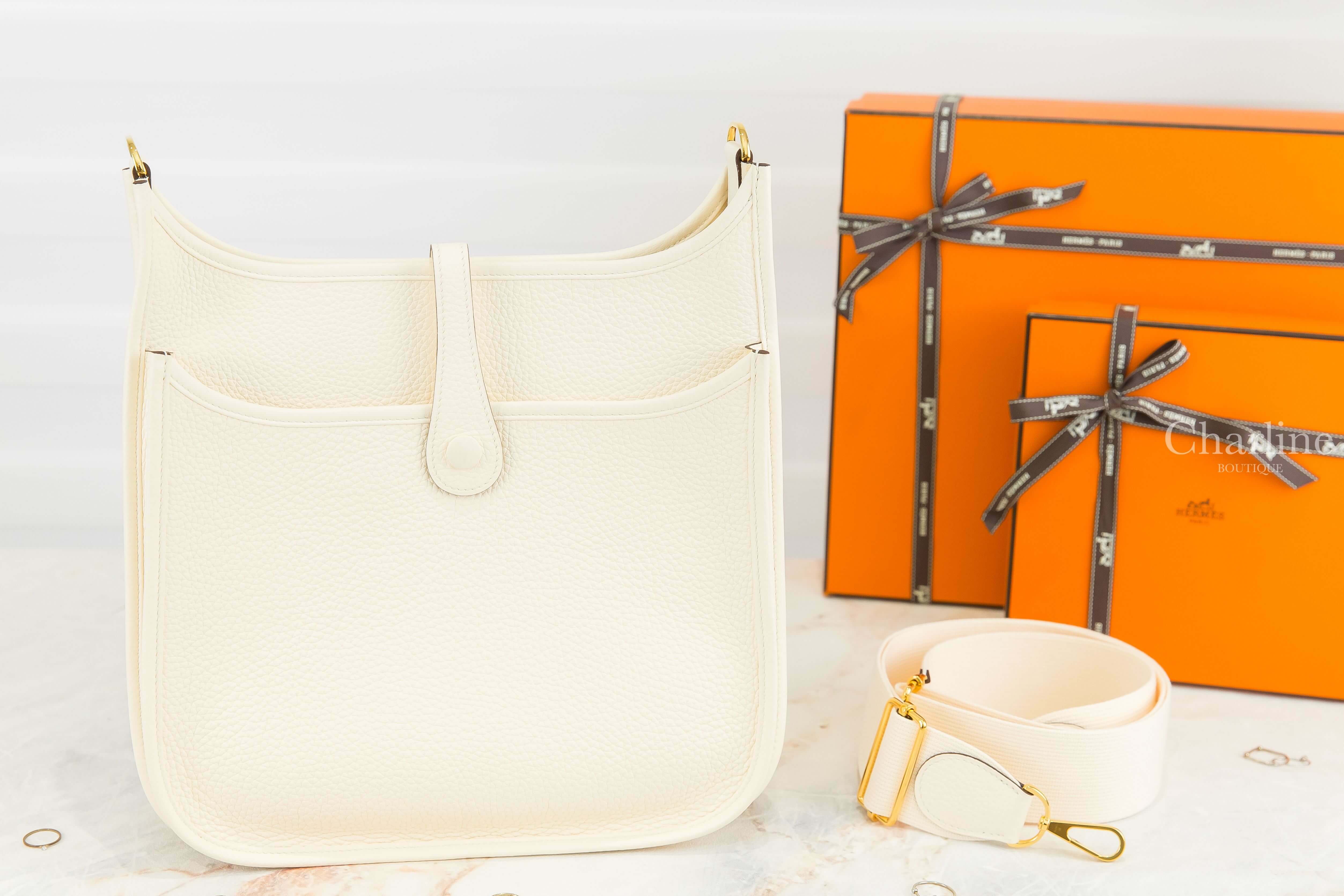 Hermès Evelyne 29cm I2 Nata Taurillon Clemence Z刻奶油白金釦白色背帶簍空洞洞肩背包-Charline Boutique 精品代購
