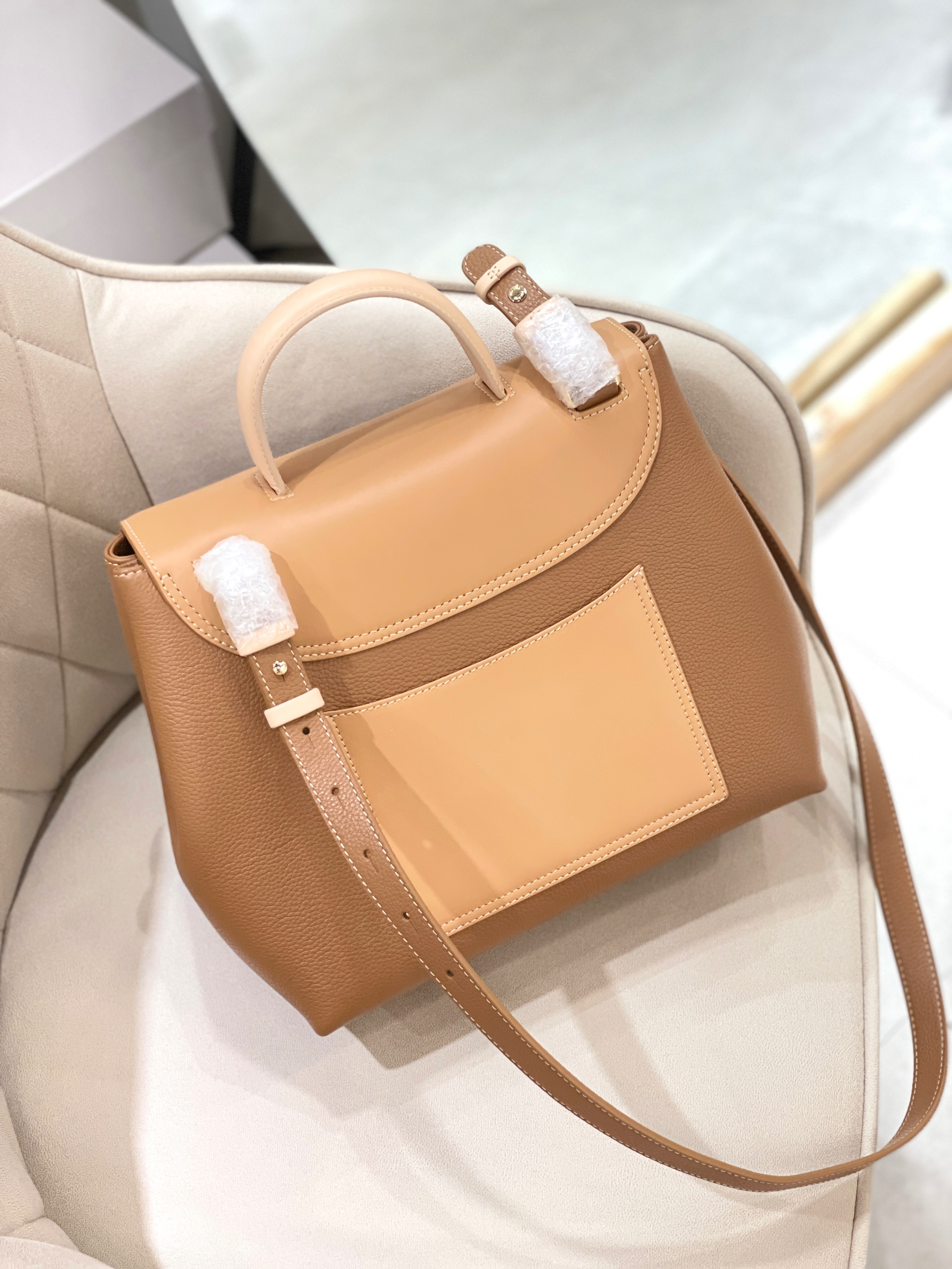 POLENE Number One (Numéro Un)