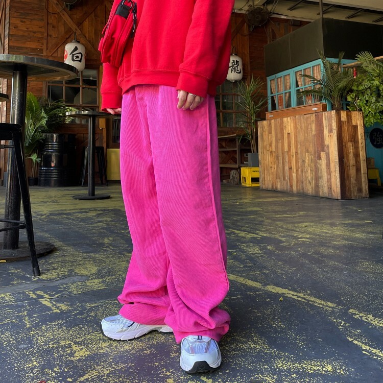 燈芯絨寬鬆直筒褲