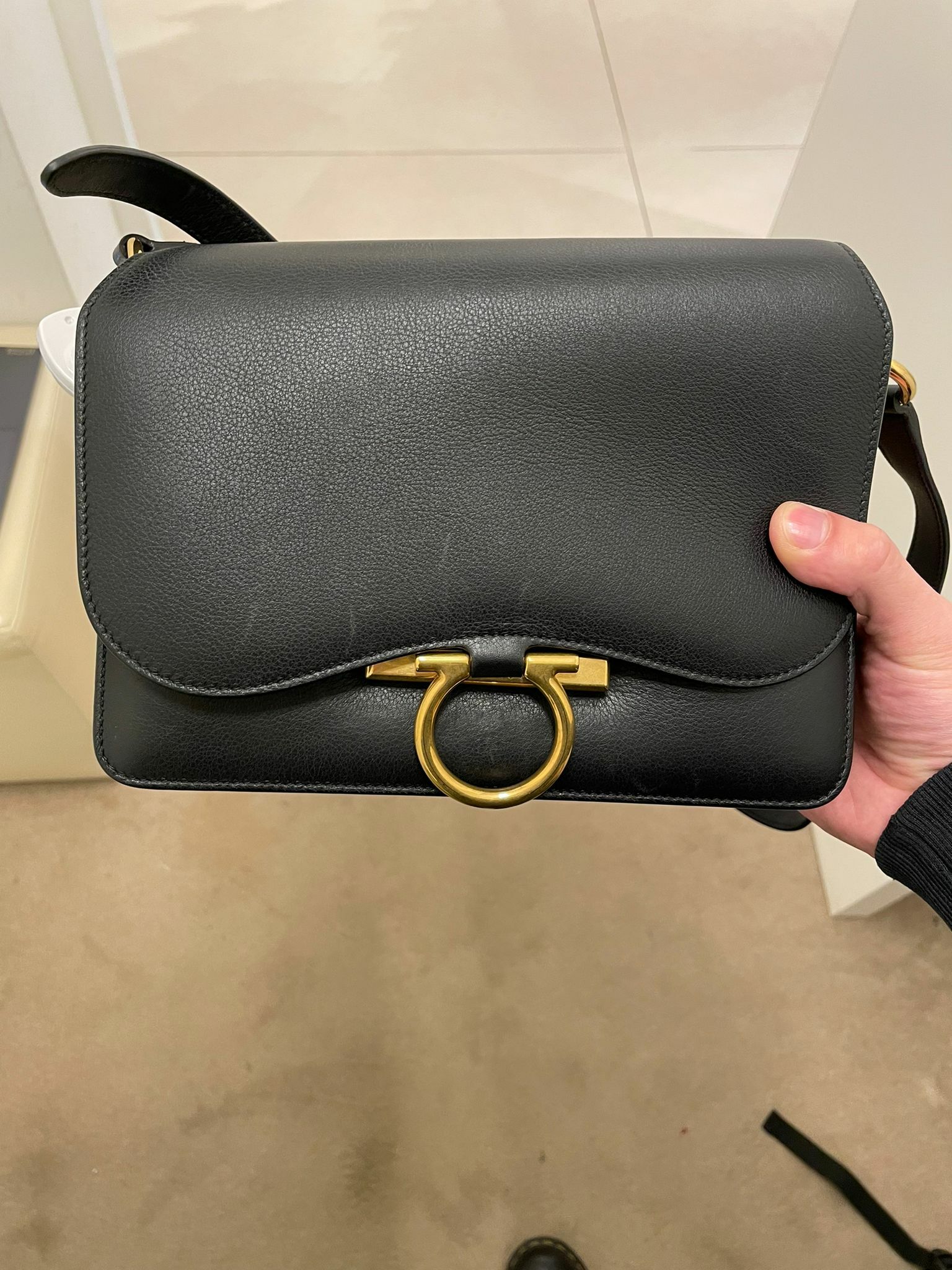 SALVATORE FERRAGAMO LEATHER SLING BAG WITH BIG HORSESHO