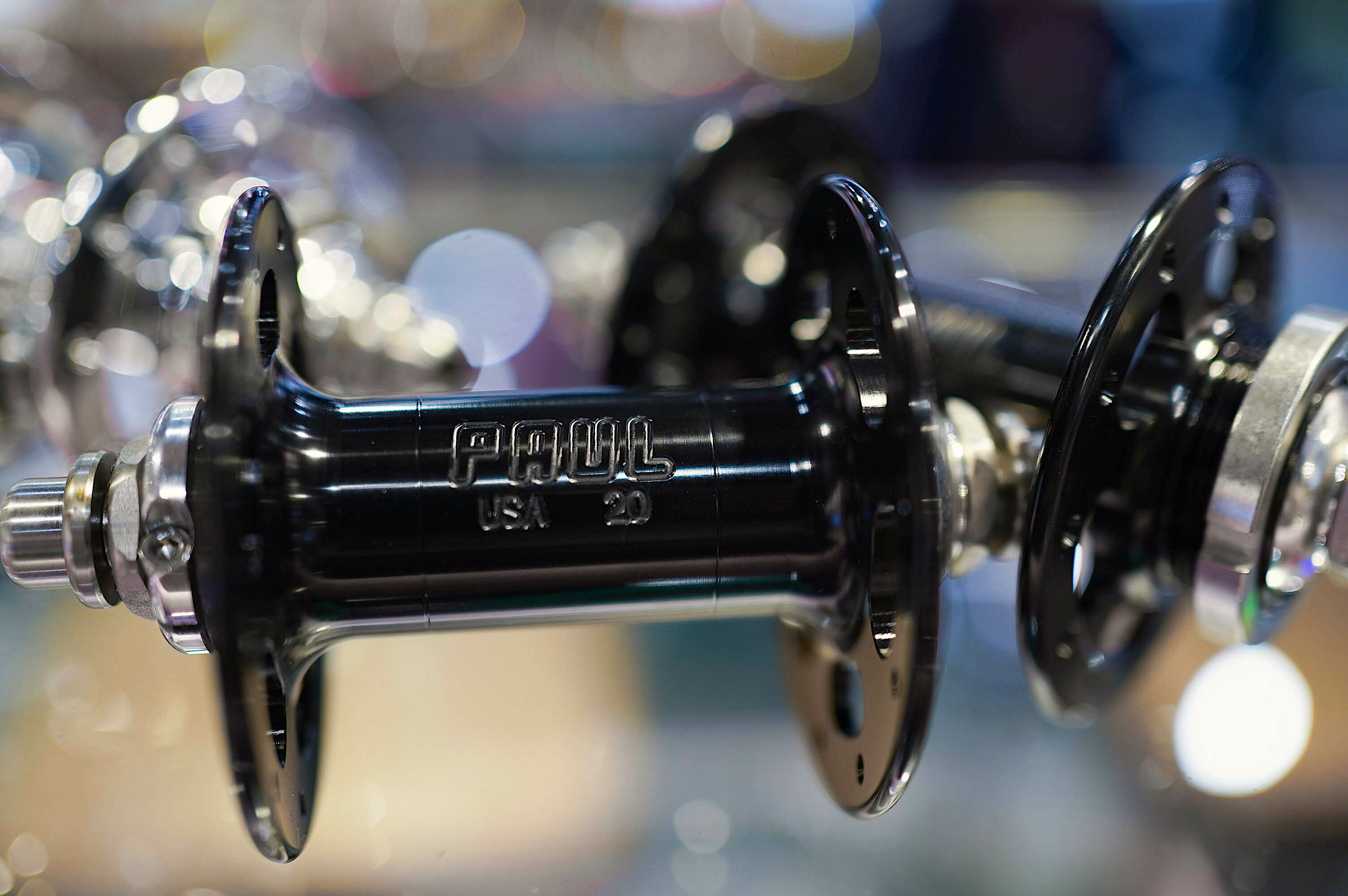 Paul 大耳前花鼓 - 黑色 20H