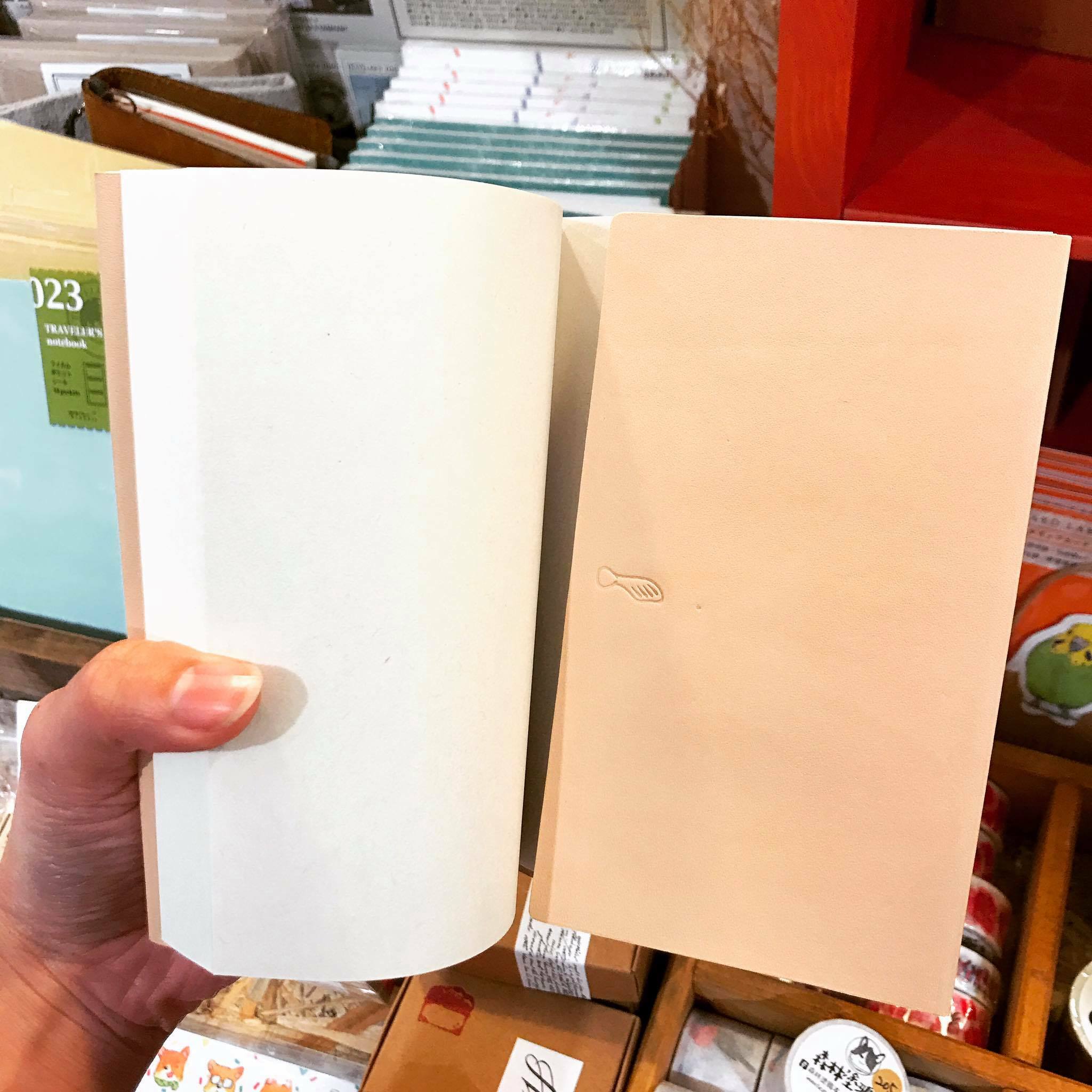 A6 原皮製漫畫型書衣｜M.Seed X 一分之一工作室