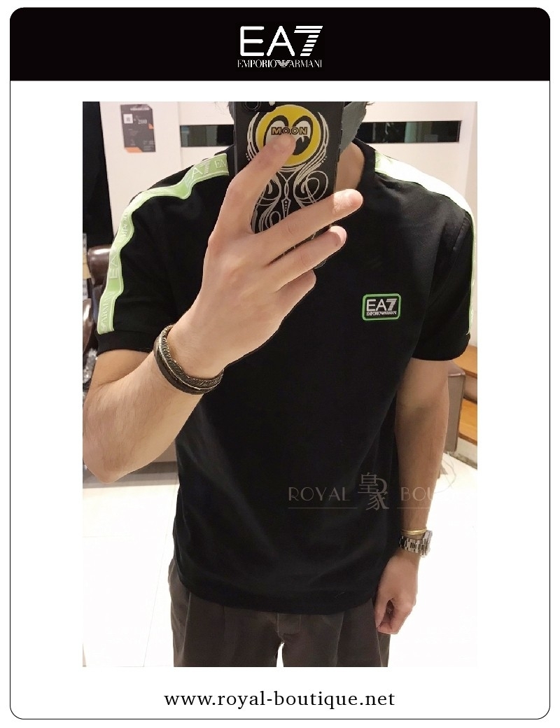 Emporio Armani EA7肩袖螢光織帶串標短T