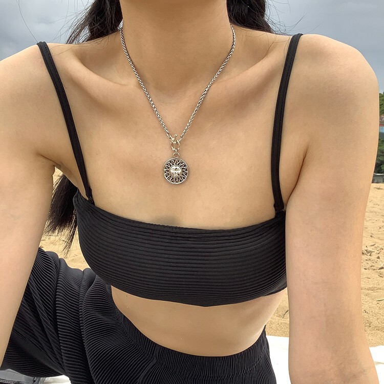 圓形太陽項鍊