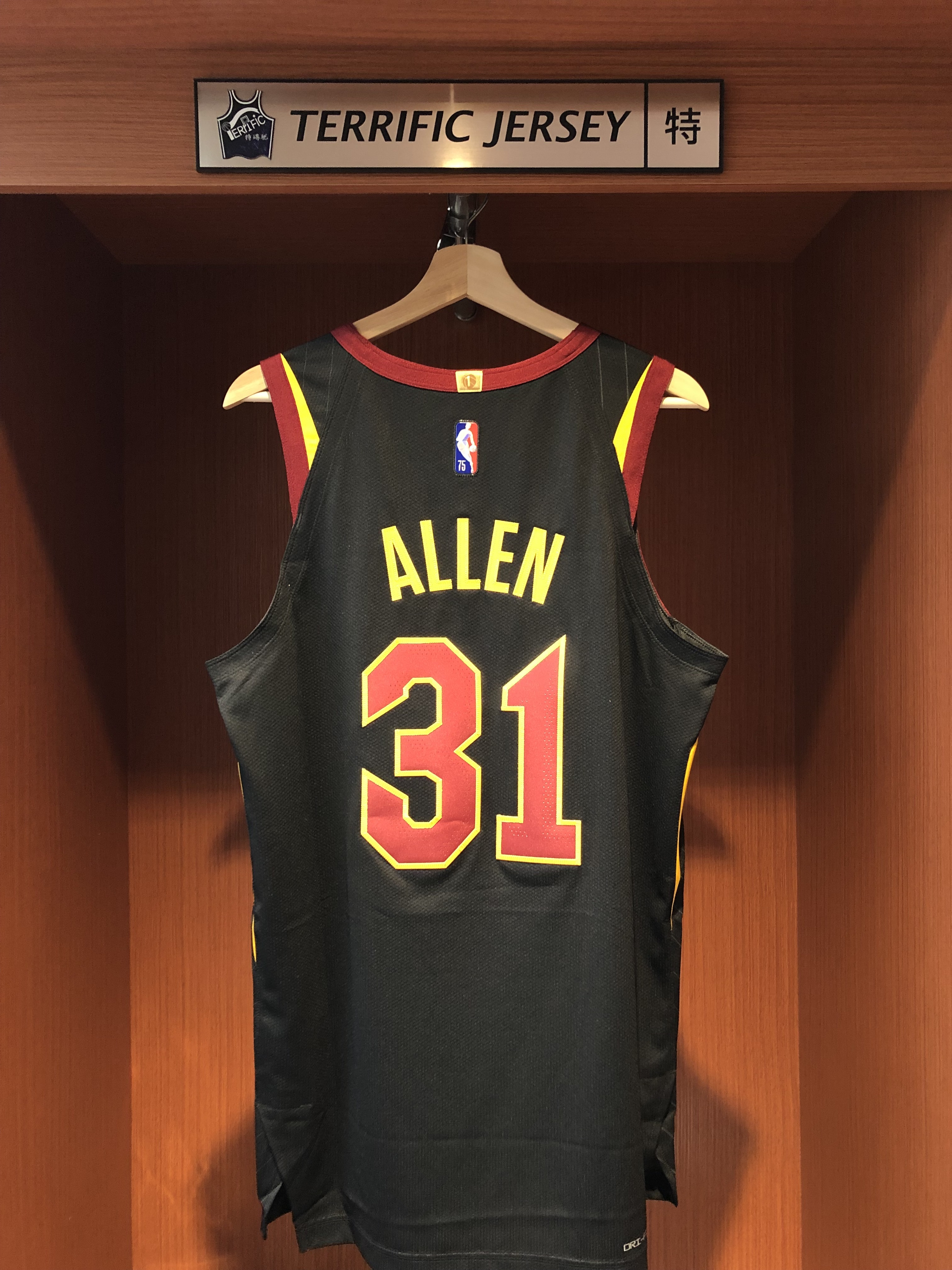NBA球衣 Jarrett Allen 克里夫蘭騎士黑 75周年 鑽石標 Statement Jordan Authentic 球員版 電繡 含贊助商標 全新