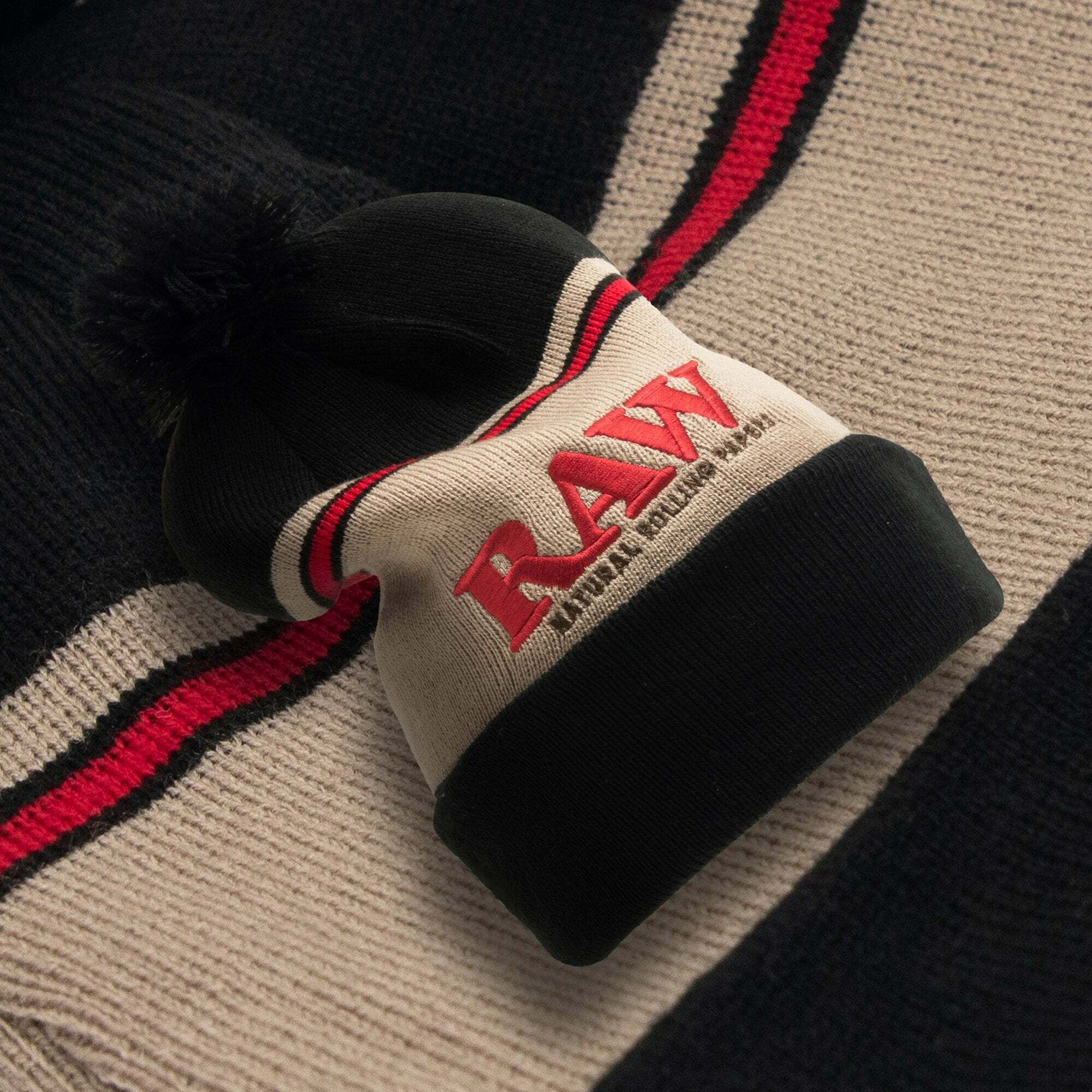 🇪🇸RAW - Rolling Papers Pompom Hats 針織毛帽 （Deep Brown）