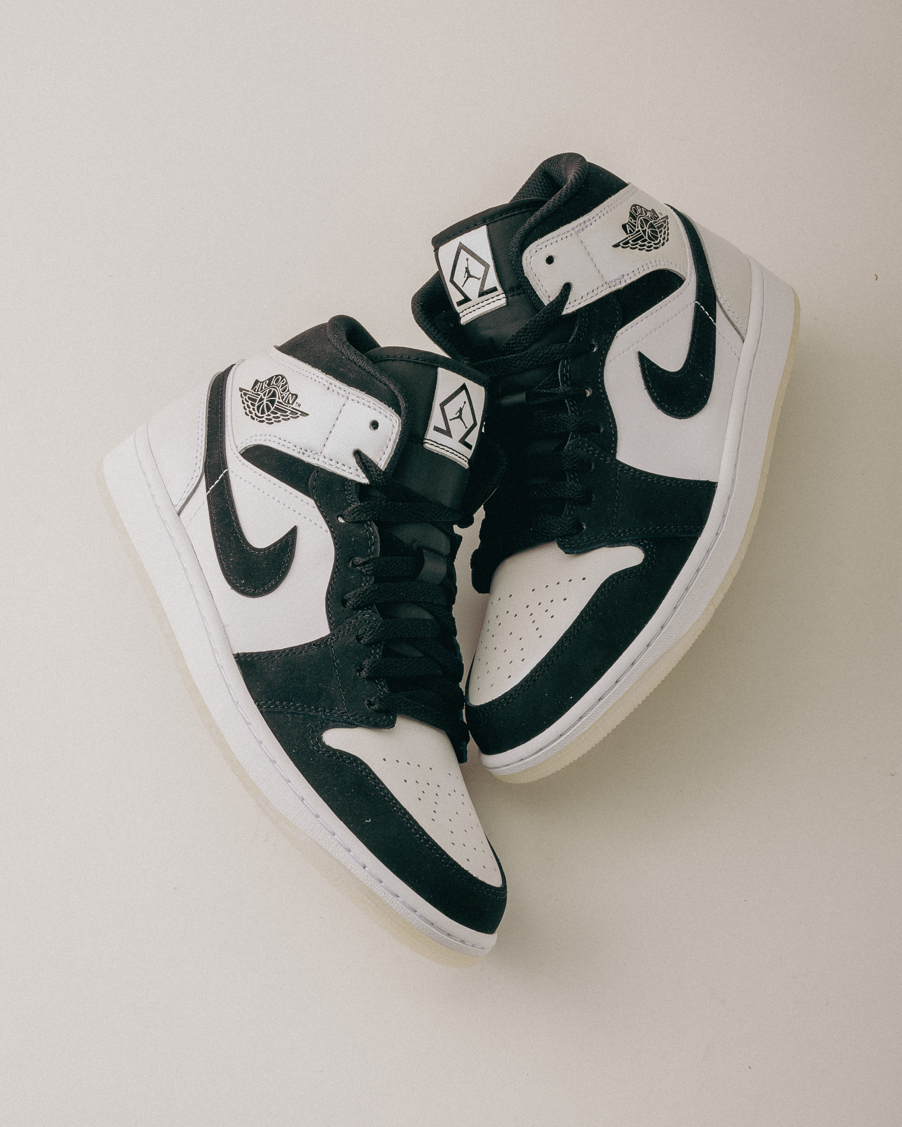 [現貨] Air Jordan 1 Mid Diamond Black White DH6933-100