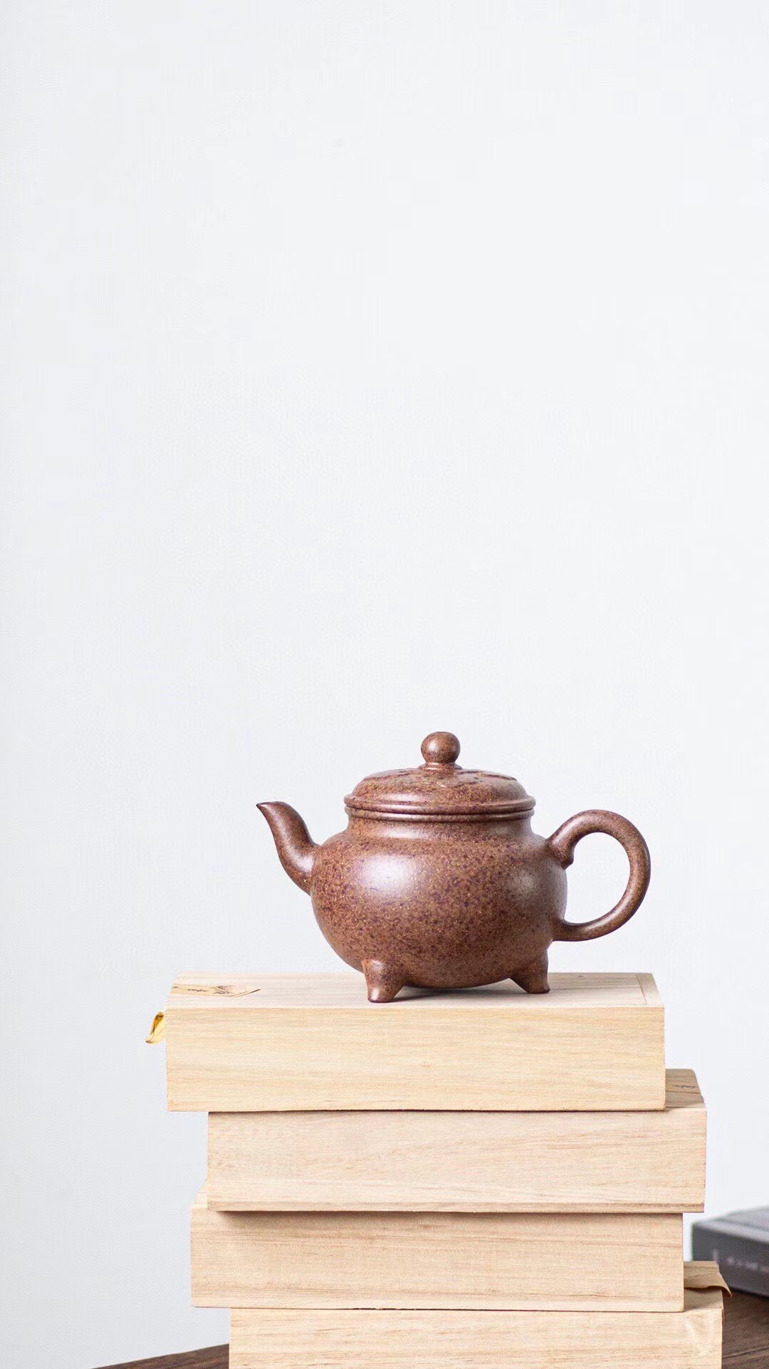 【三足如意】 -- 三足鼎立，大氣高雅，細節處理精細