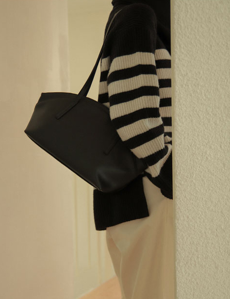 <韓國代購> ATCLIP SMALL CLAM BAG