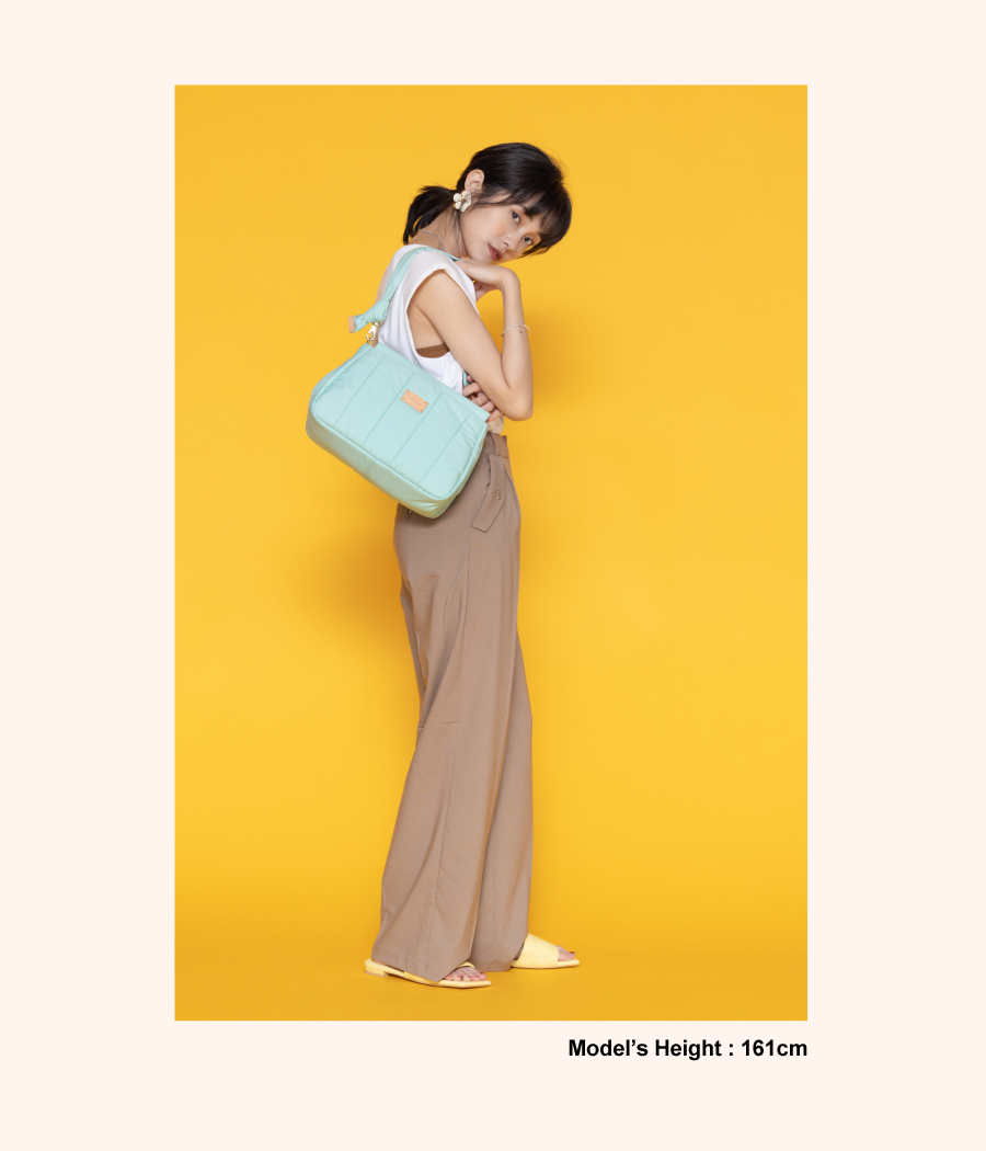 淺綠色肩背包 女性休閒 多隔層包包 輕量包包 防潑水包包 防水手提包 斜背包 斜肩包 側背包 Light air 白日夢多隔層肩背包 satana SLA0010-325薄荷綠 商品介紹 9