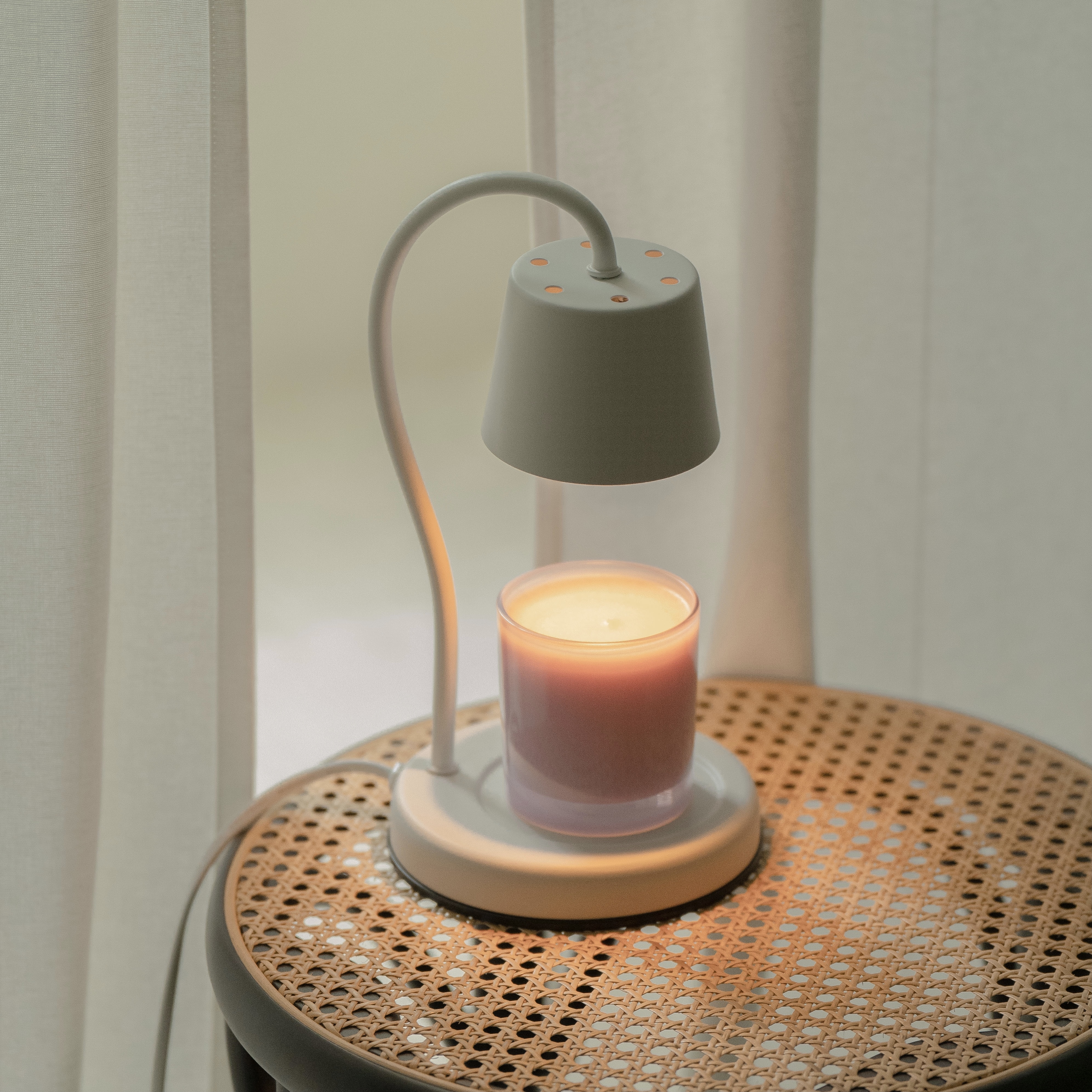 經典款 (白色) 融蠟燈 香氛蠟燭暖燈 - HOOOME