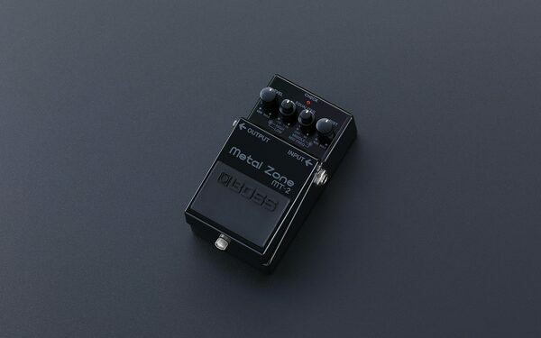 BOSS BOSS MT-2 3A 30th 紀念款 Distortion 破音 效果器 第 3 張圖片｜三峽吉他 / Bass