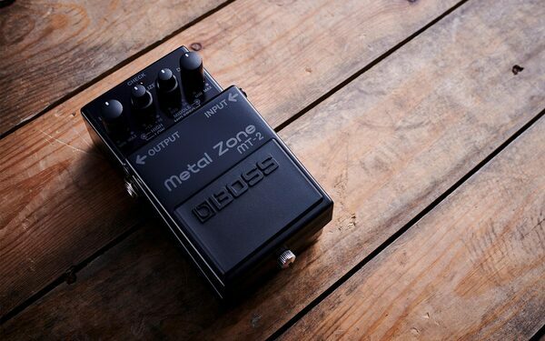 BOSS BOSS MT-2 3A 30th 紀念款 Distortion 破音 效果器 第 2 張圖片｜三峽吉他 / Bass