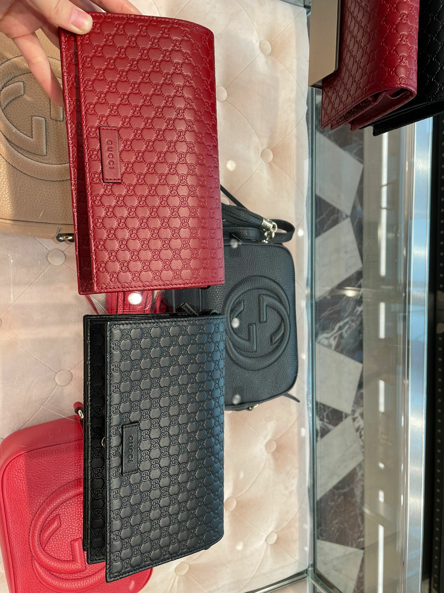 GUCCI GUCCISSIMA WALLET ON STRAP