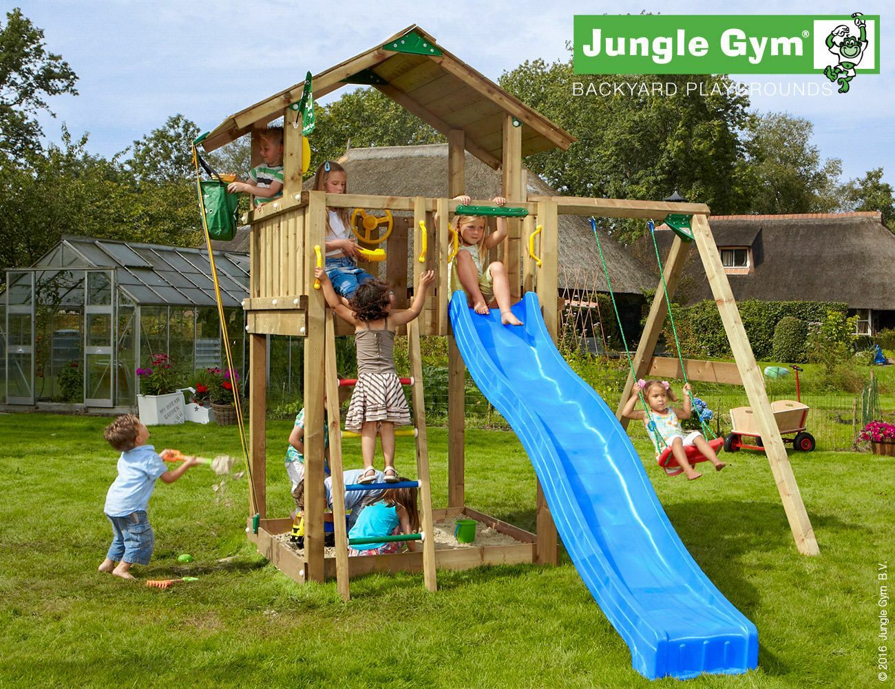 Chalet 1 Swing