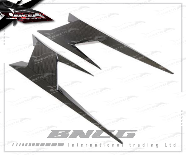 賓士 Benz E Class W213 16-18年式 改裝 卡夢 碳纖維 外觀件 空力套件 側風口 飾板