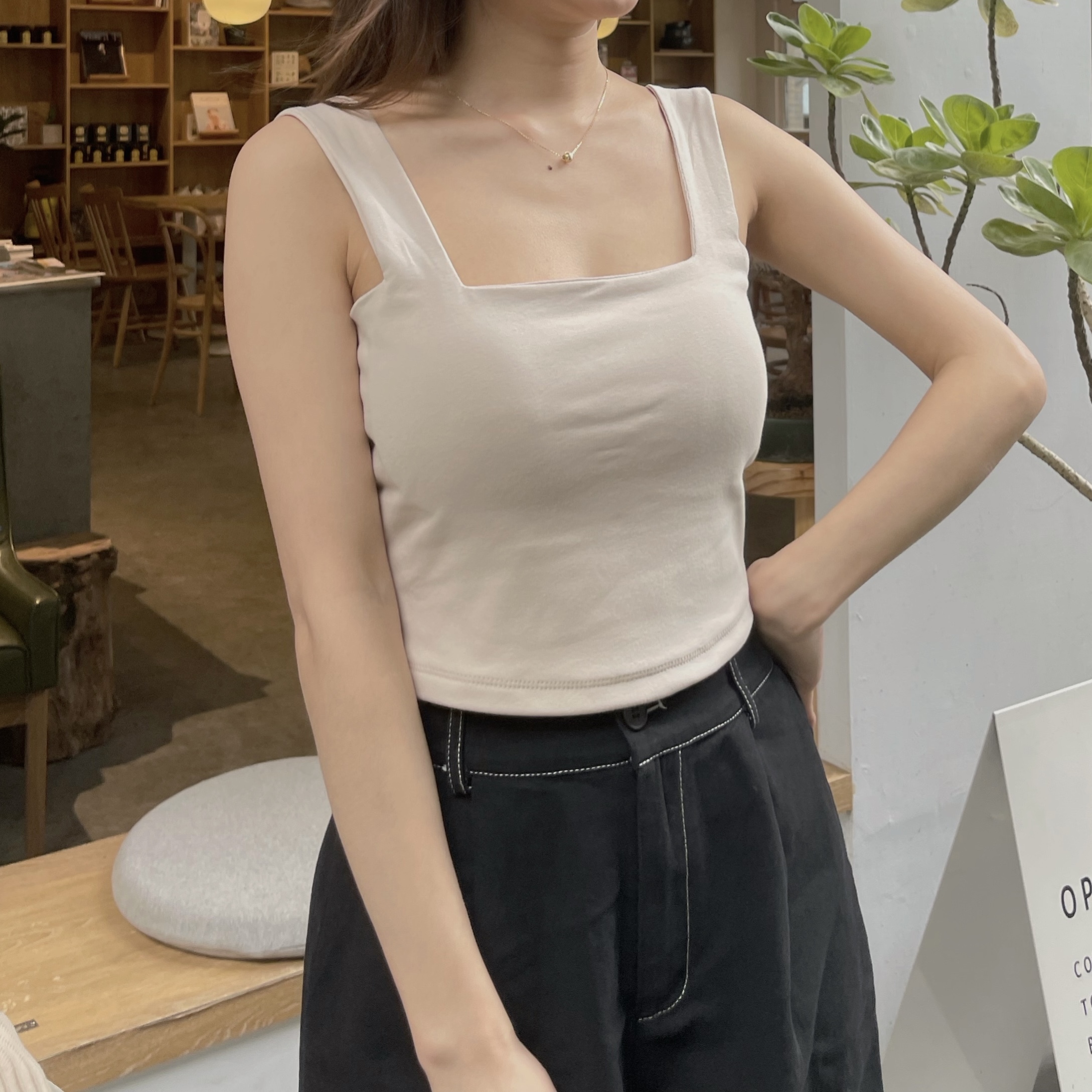 |現貨|方領寬肩帶短版小可愛(6色)