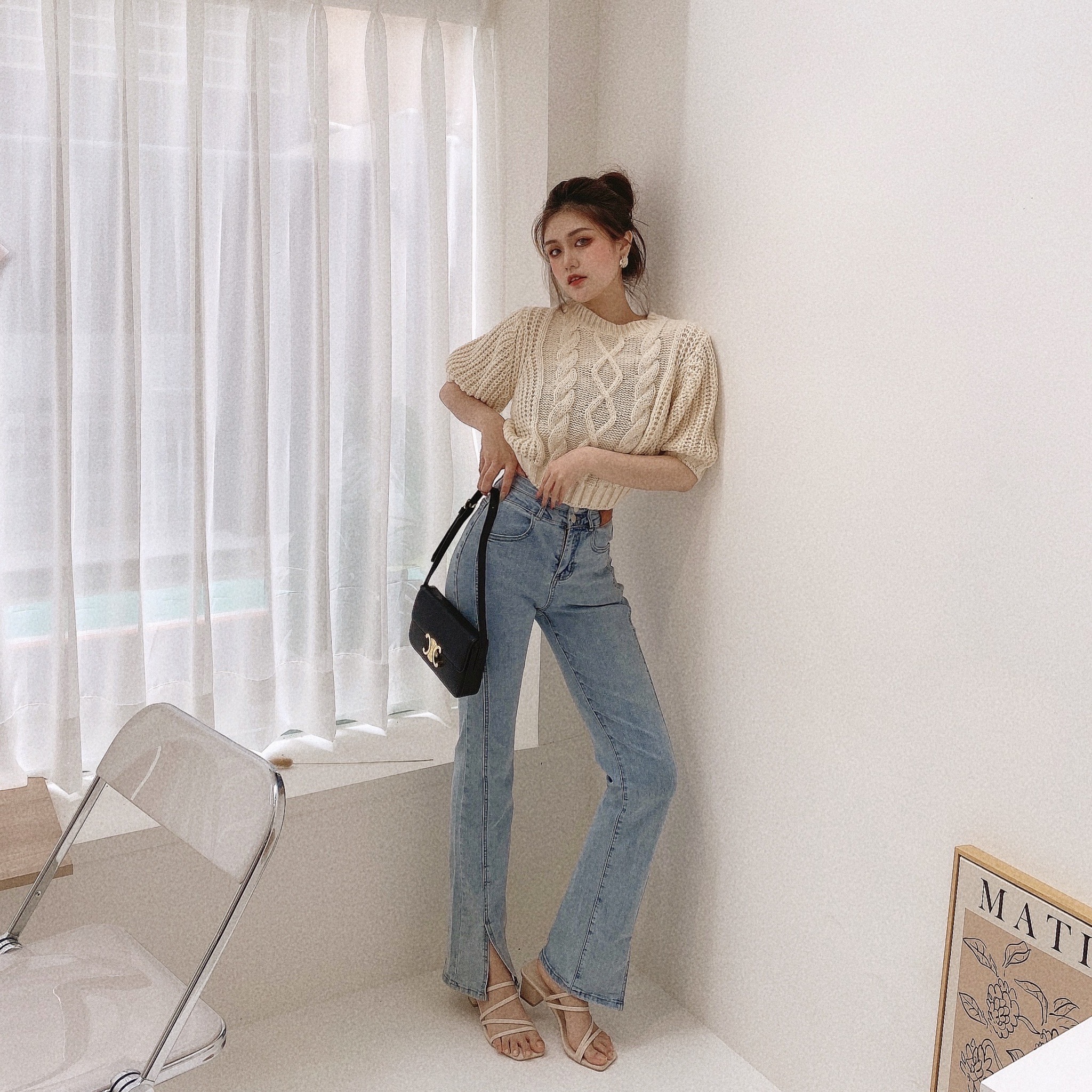 雙釦皮標前開衩喇叭褲/三色