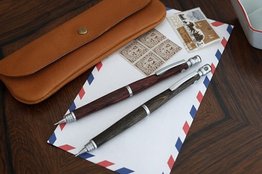 PILOT S20木軸自動鉛筆：0.3、0.5兩種粗細選擇