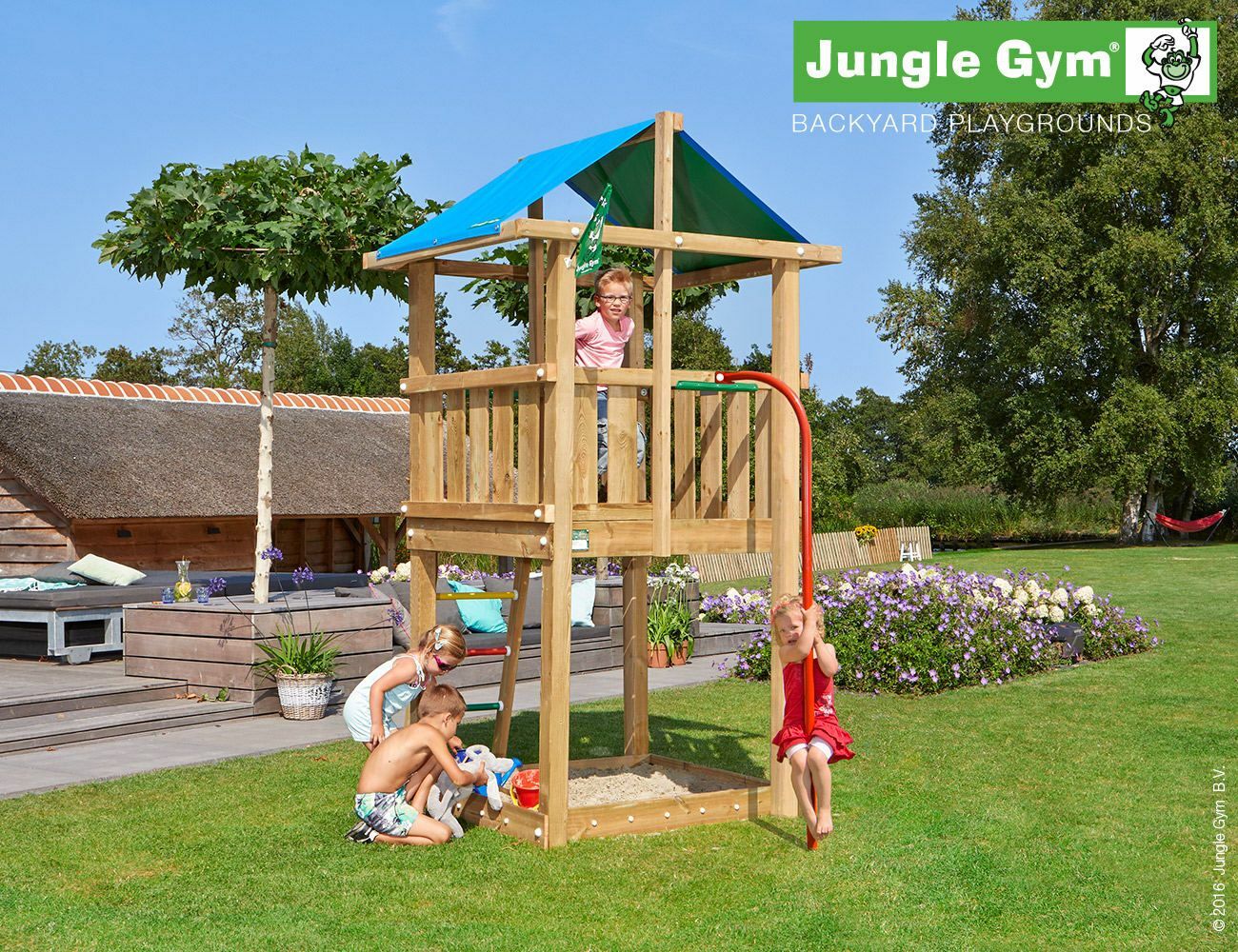 Jungle Hut Fireman's Pole