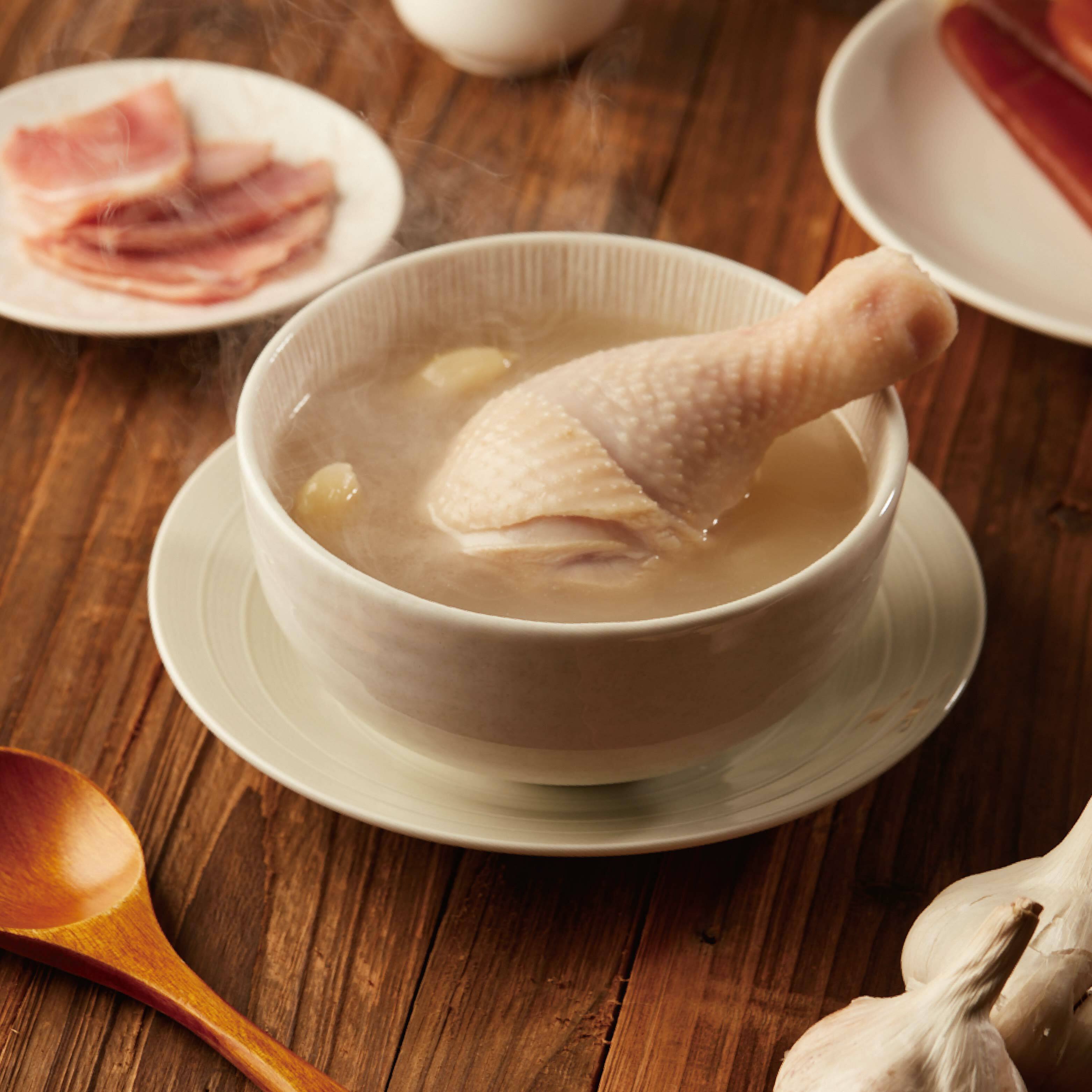 蒜頭鮮雞湯