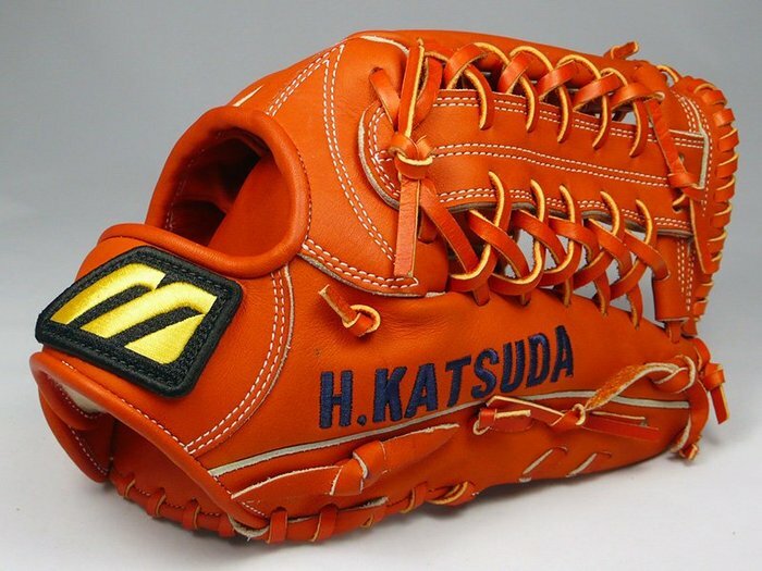 日本製美津濃MIZUNO PRO For Professional 坪田信義手作大M金標硬式