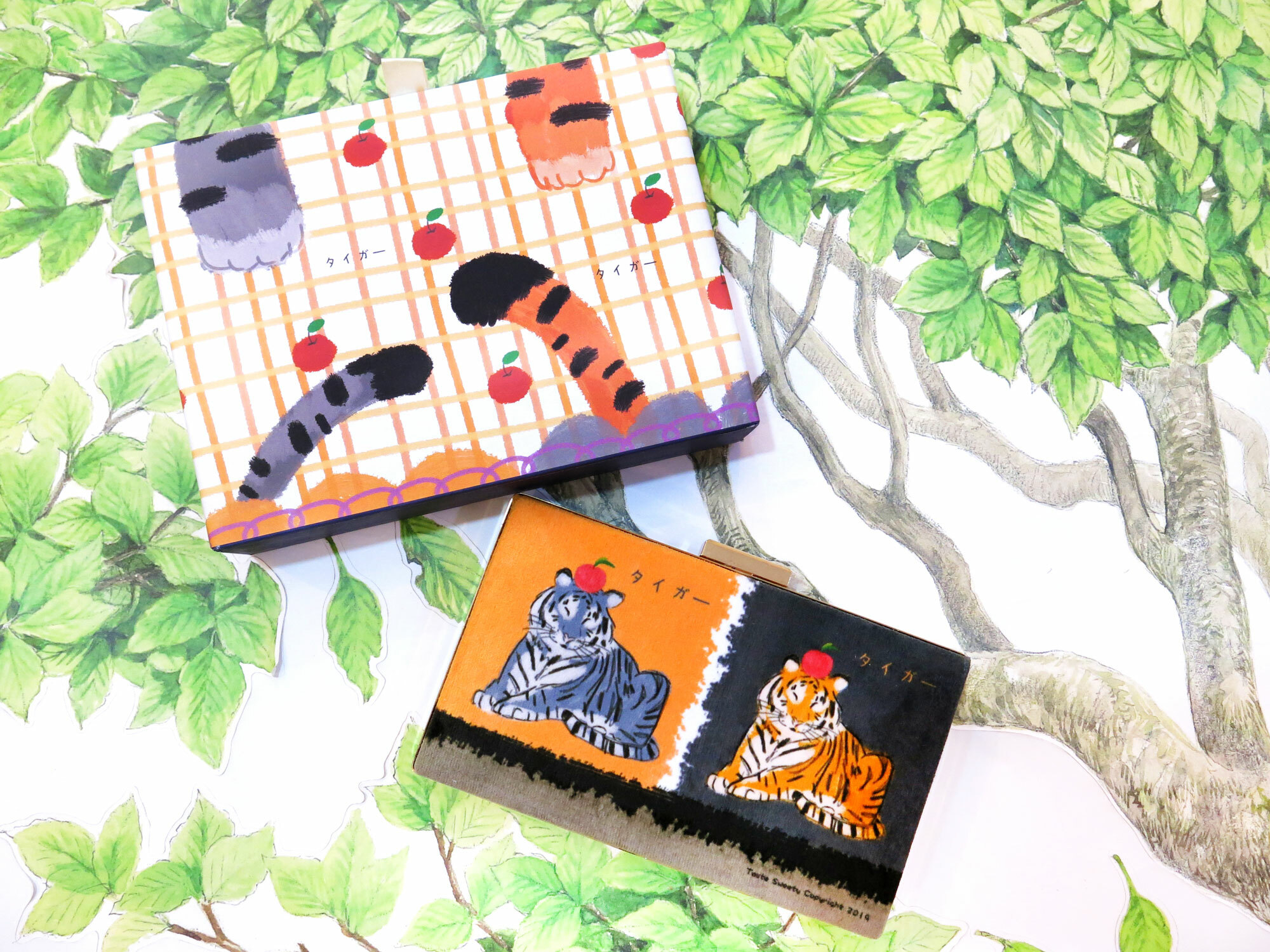 棕橘蘋果虎雙色口金包