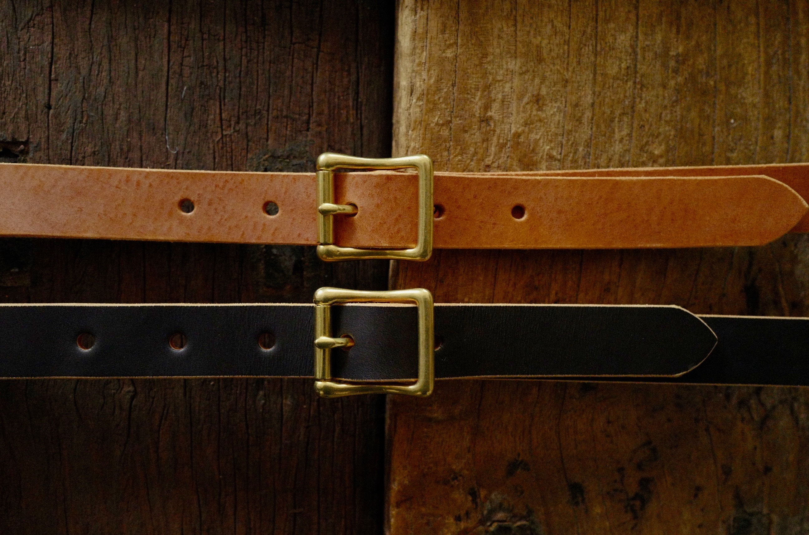 S.F.K 窄幅植鞣牛革皮帶 （茶芯黑、透染黑、原皮色、焦糖色）/belt 須事先詢問現貨數量