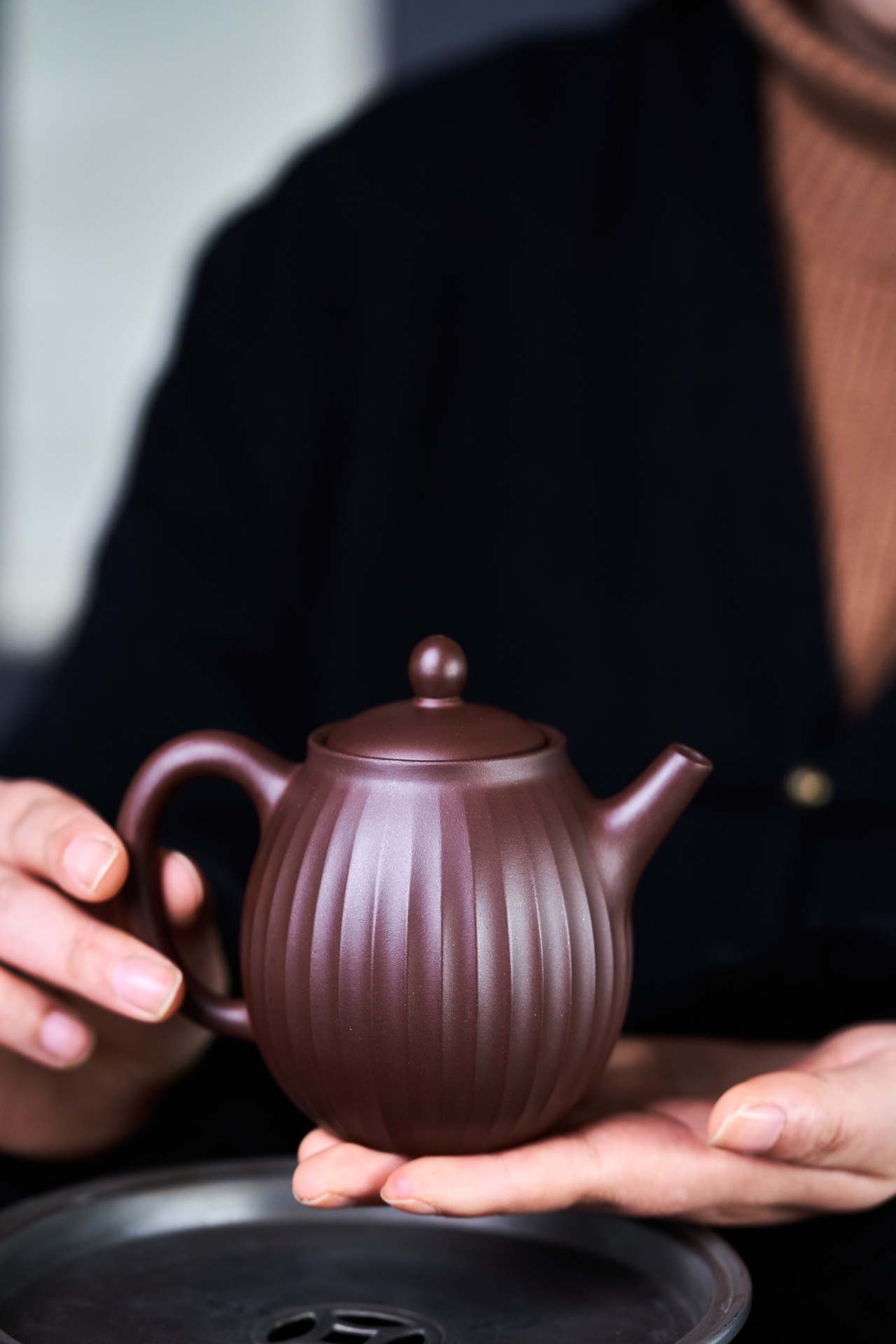 【蓮語】--流把線條頎長且線條流暢，是為亭亭玉立之姿也