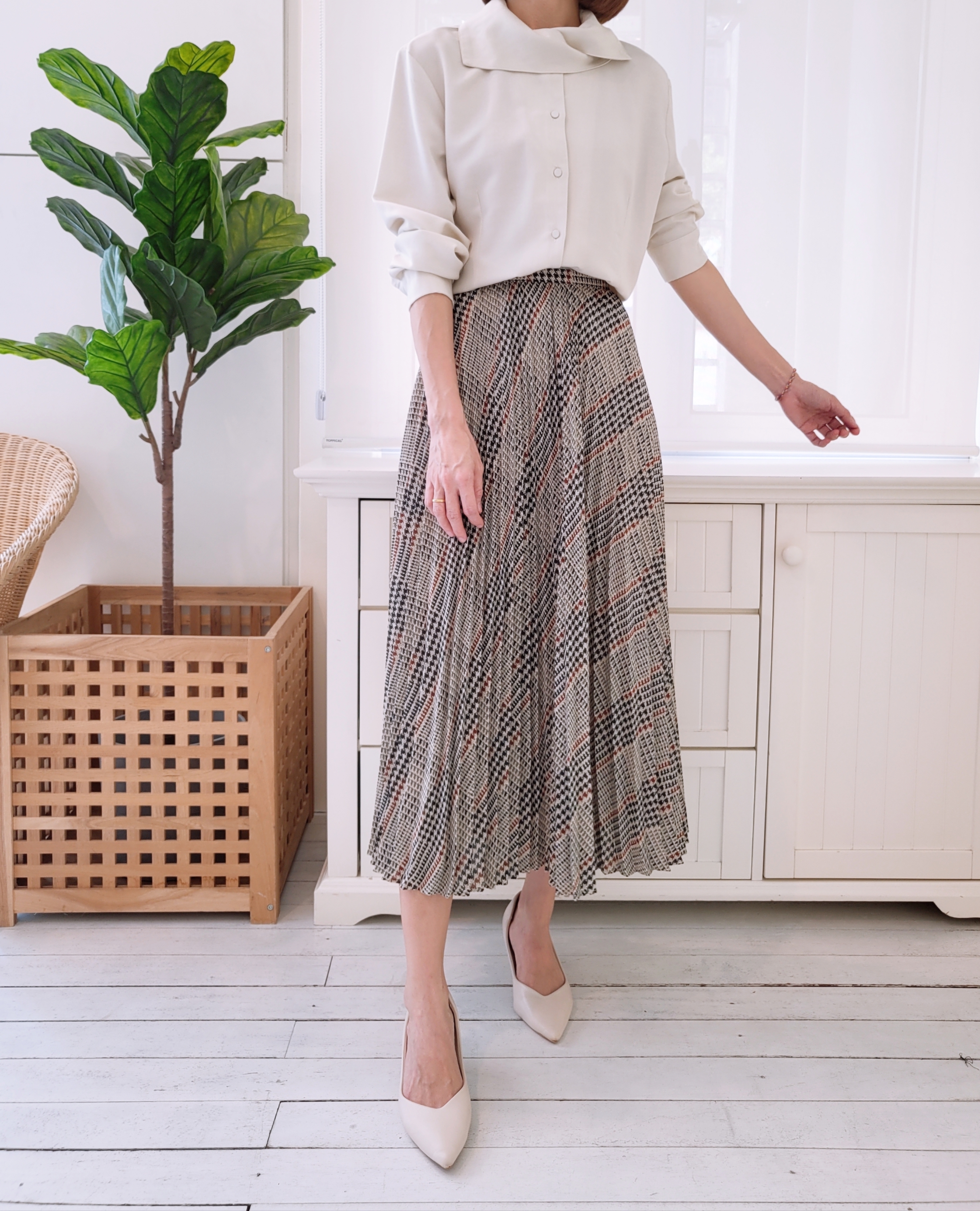 PRINTED PLEAT SKIRT