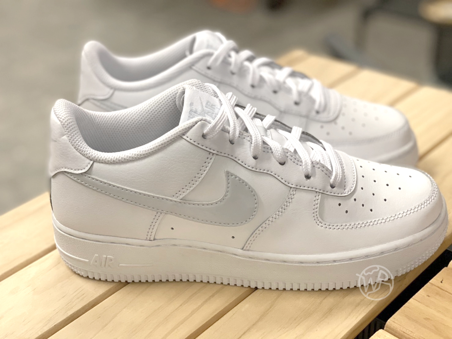 NIKE AIR FORCE 1 白女鞋大童CT3839-106 [EW]