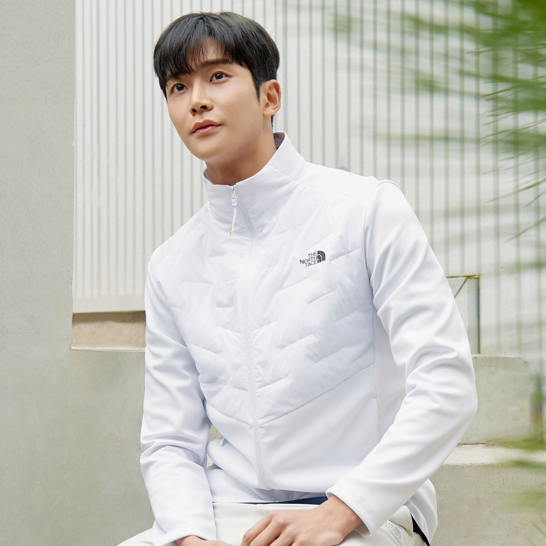 THE NORTH FACE FIELD HYBRID 戶外 運動 黑白 外套 夾克 NJ3NN03