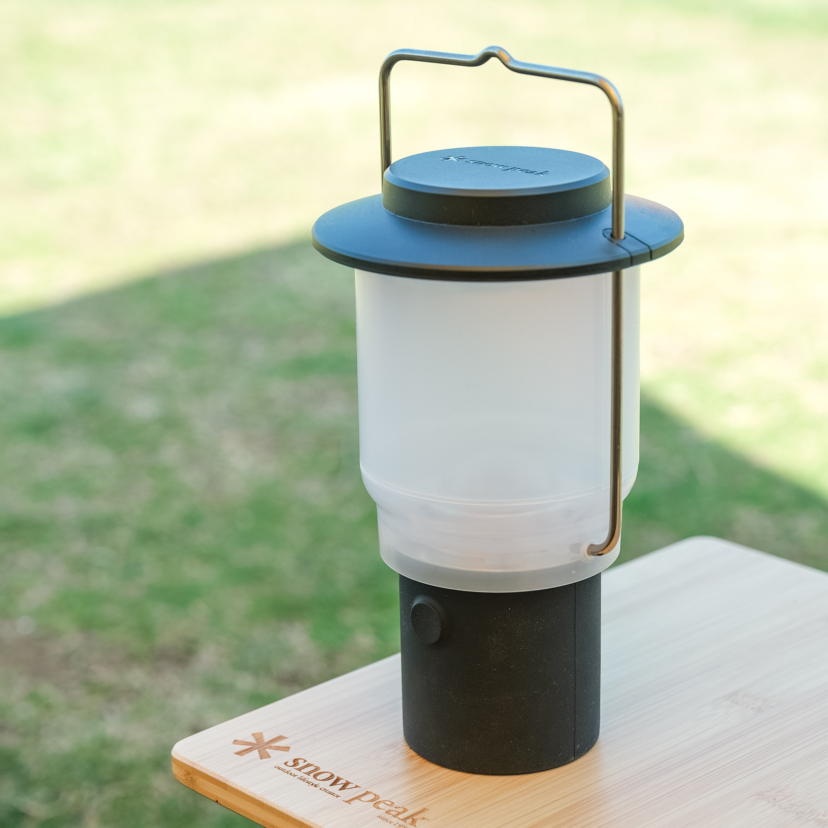 Snow Peak Home & Camp Lantern ES-080-BK