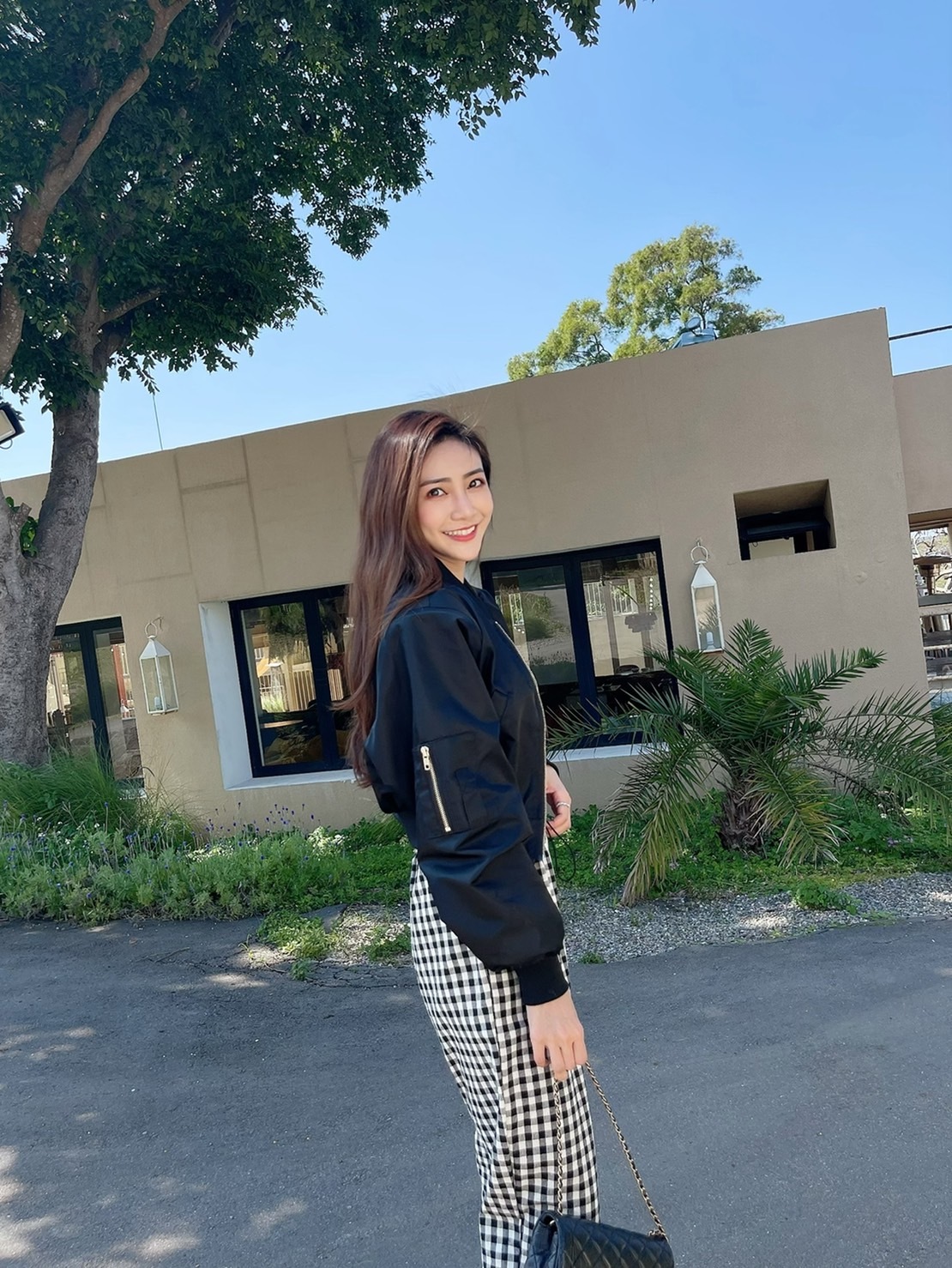 💥屬於女生ㄉ飛行外套］🇰🇷正韓超百搭薄款墊肩logo飛行外套（百搭黑/兩色）